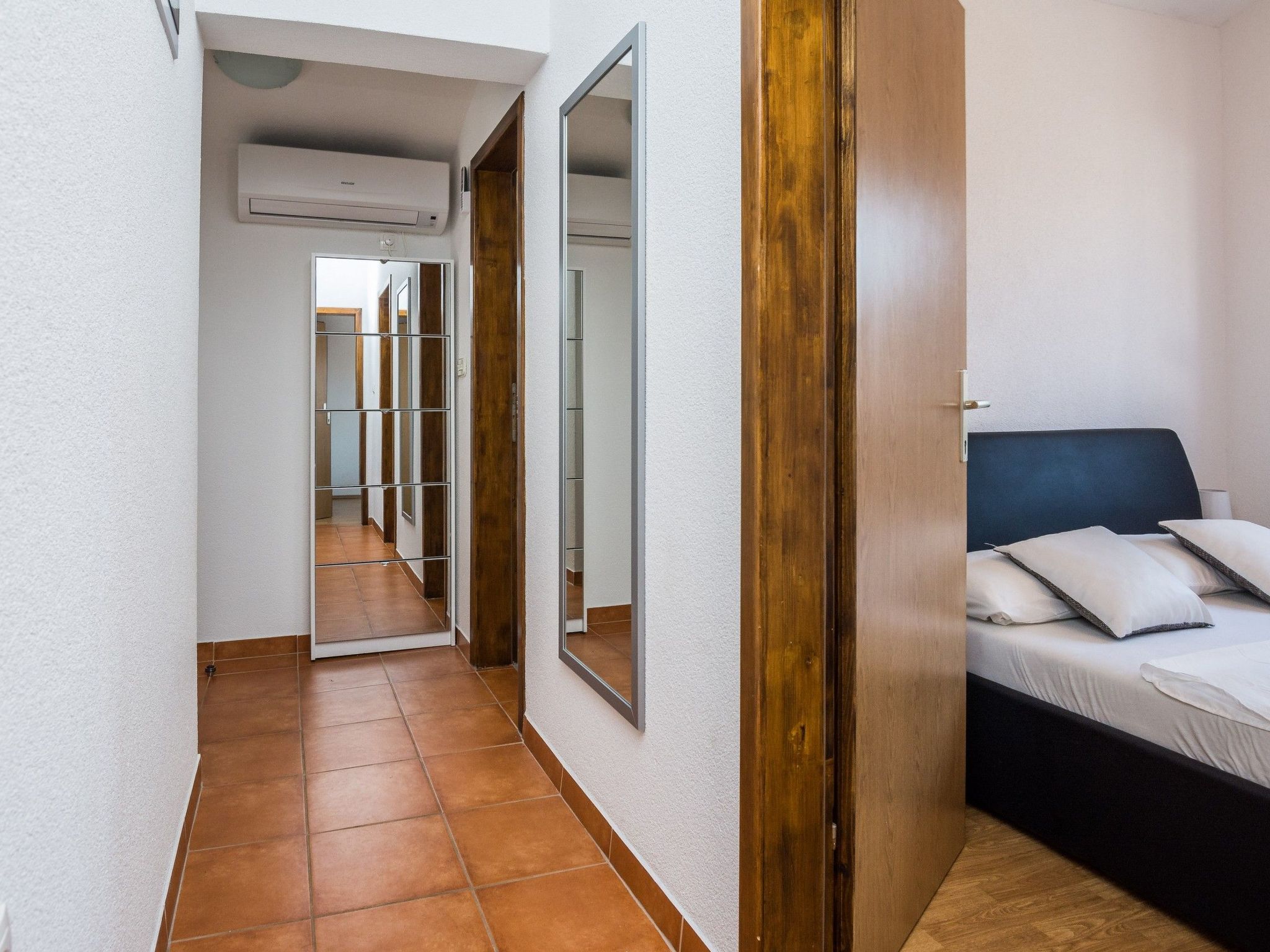 Apartment Wenig-Image-tags.info