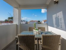 Apartment Pejakovic 4