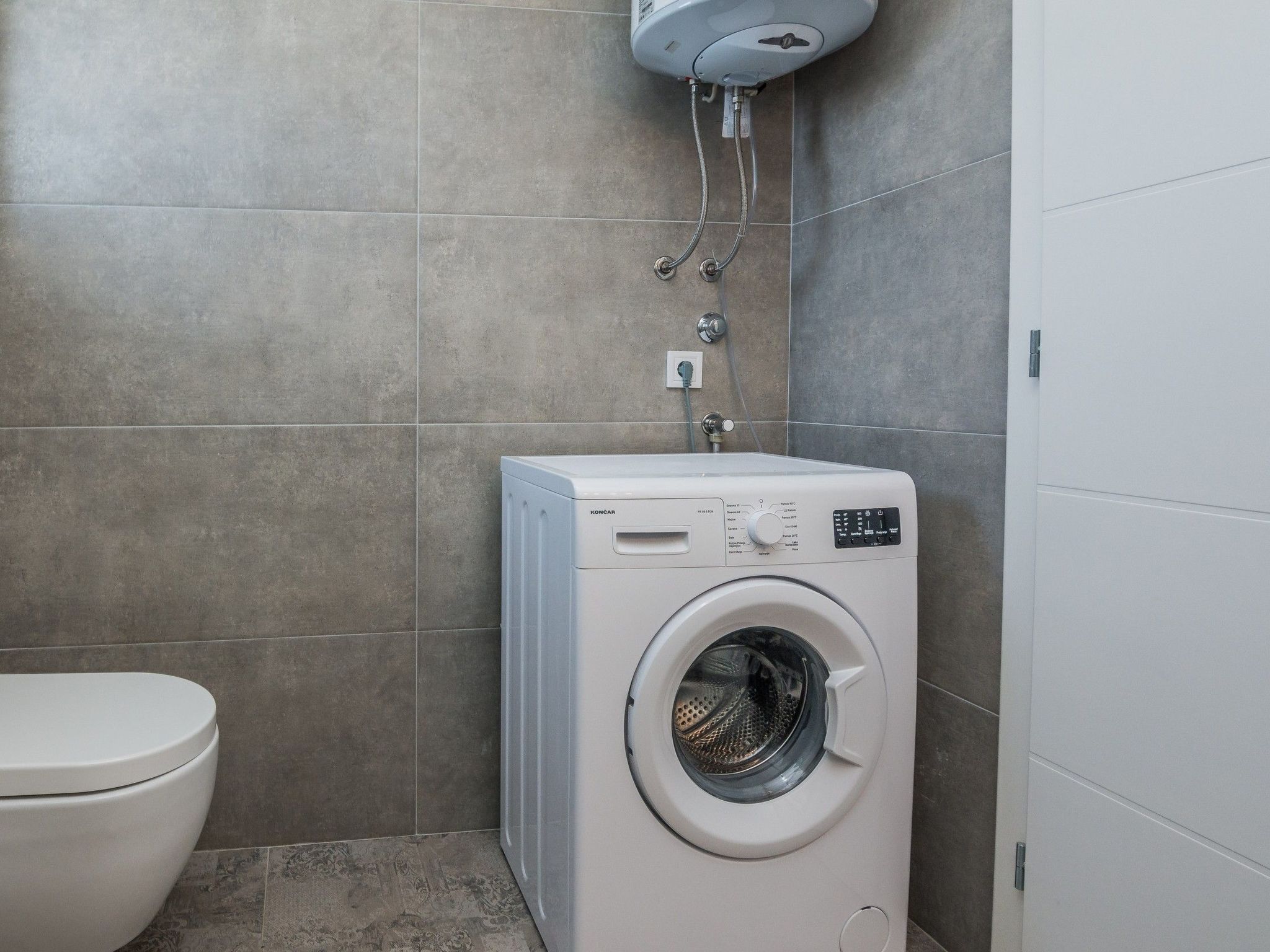 Apartment Pejakovic 4-Image-tags.info