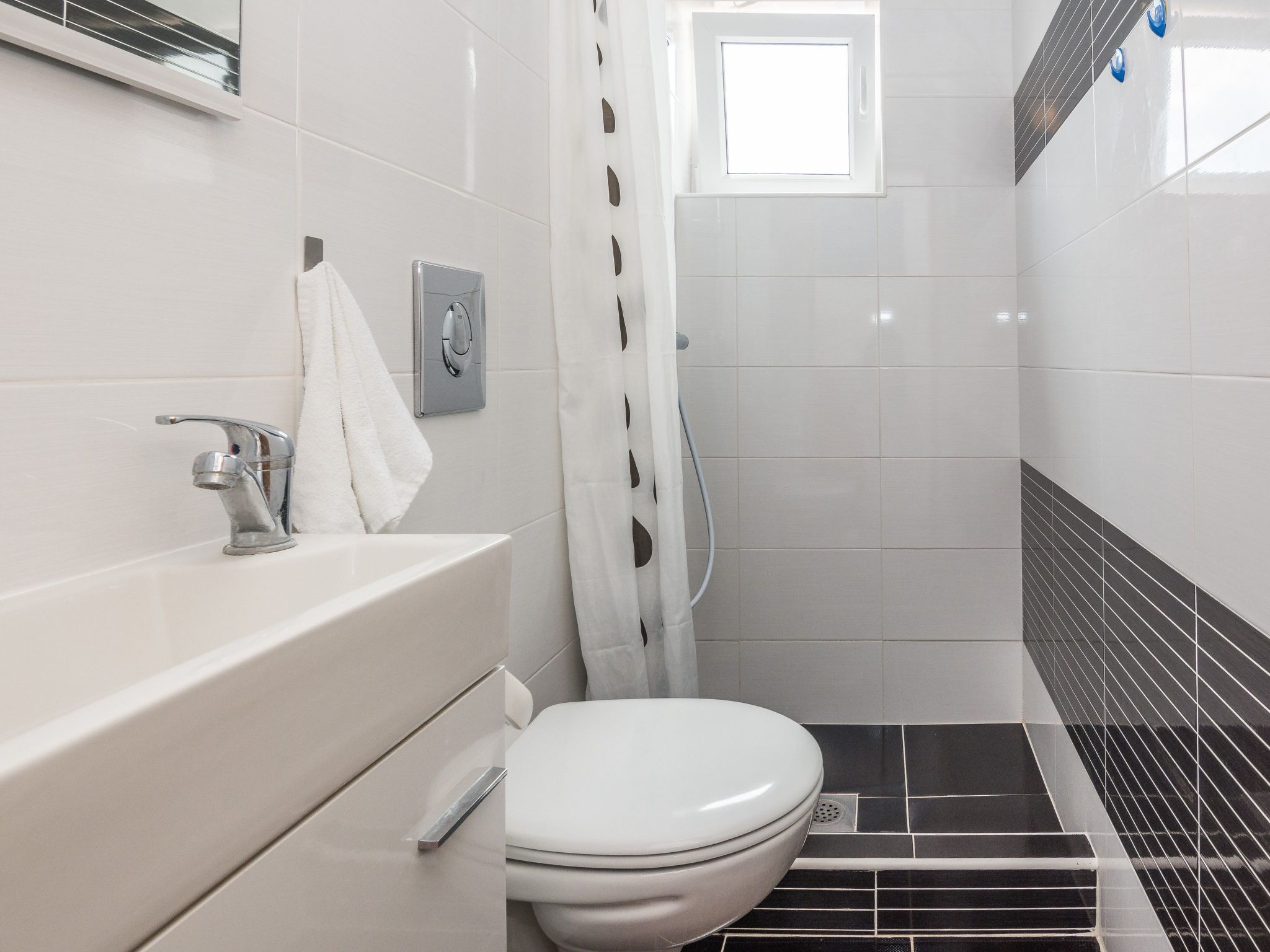 Apartment Ivanusevic 1-Image-tags.info