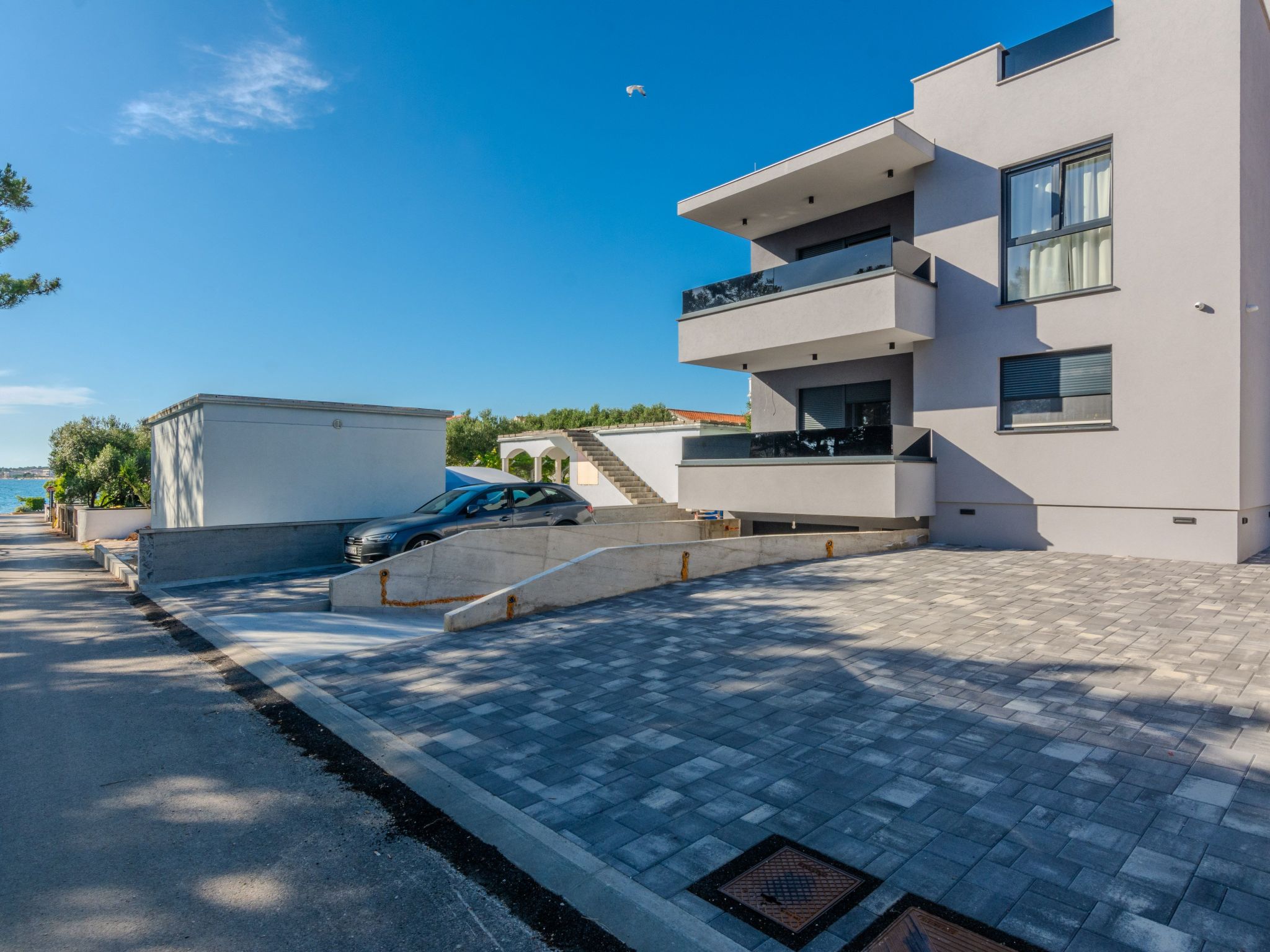 Apartment Fil Cosic 1-Image-tags.info