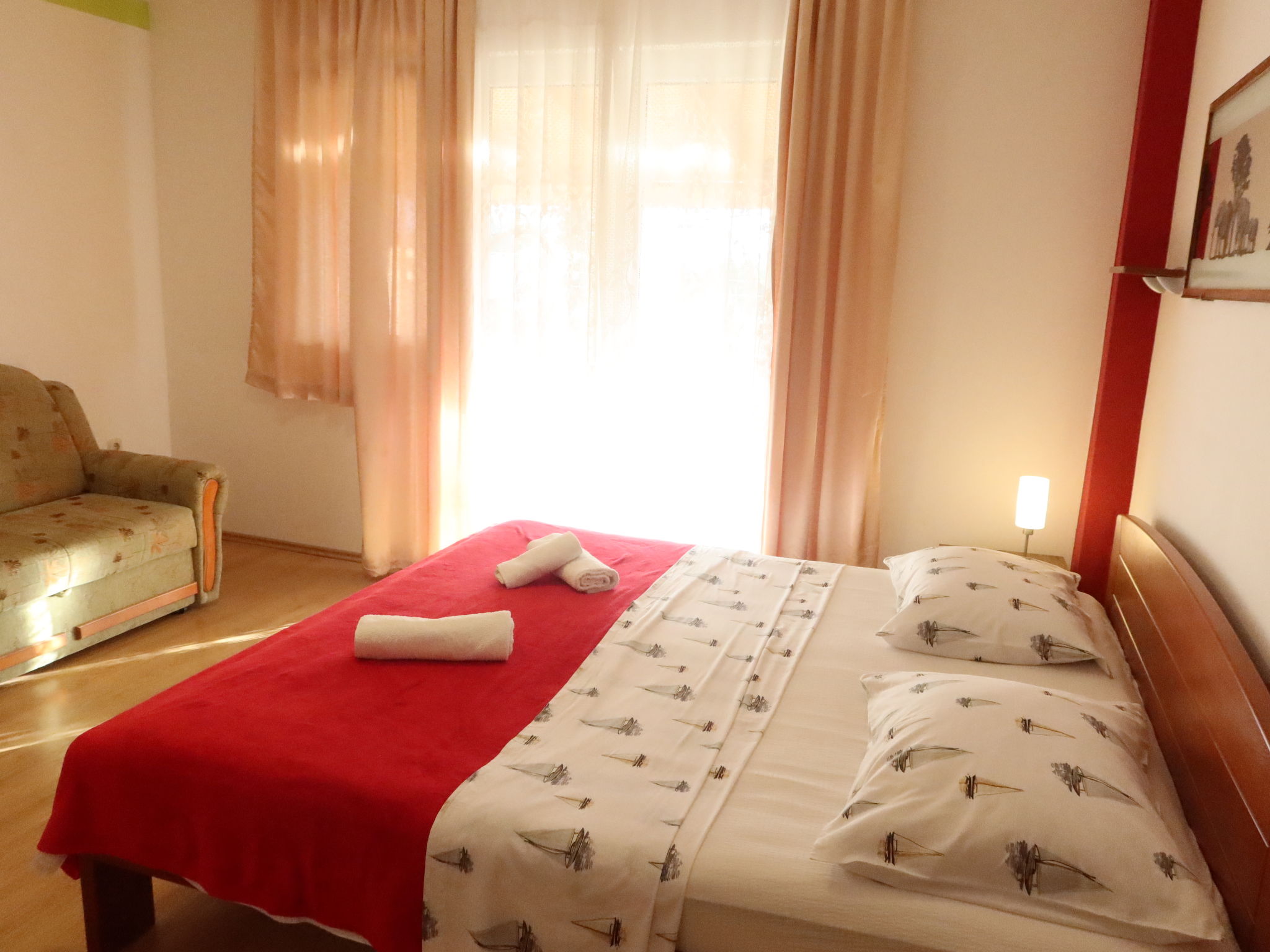 Zonnig appartement aan zee in Privlaka, vlakbij het strand - foto 7