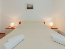 Knus appartement Irena vlakbij zee en strand in Privlaka - thumbnail 5