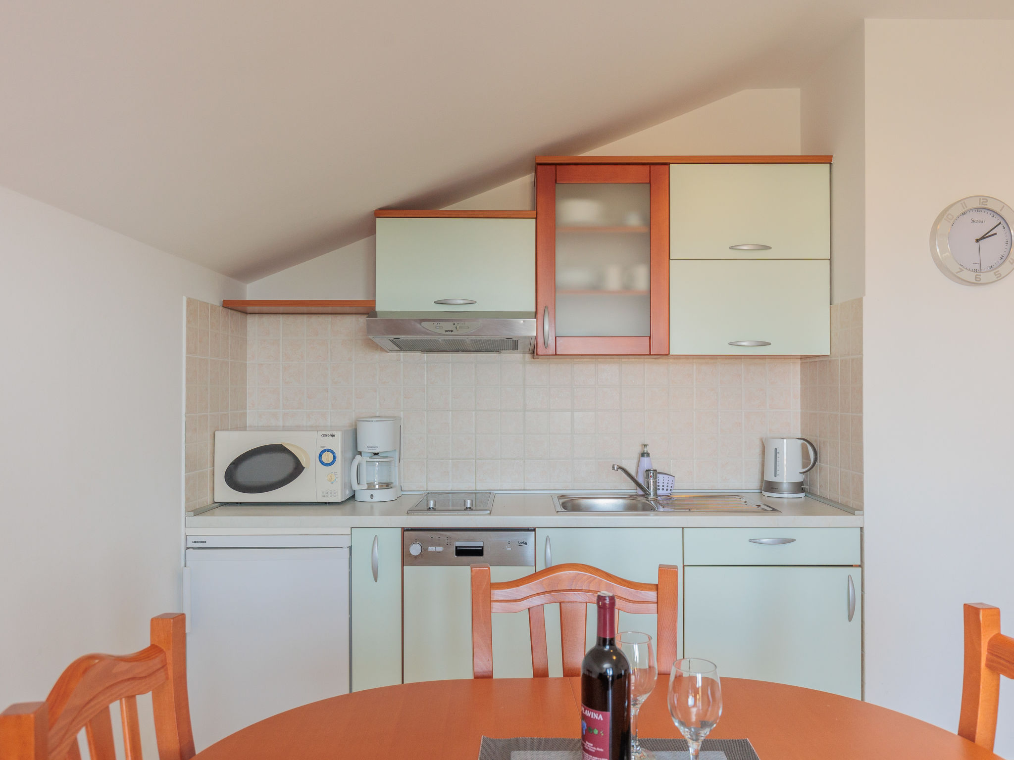 Appartement Irena – Cuisine et coin repas, photo 3 sur 21
