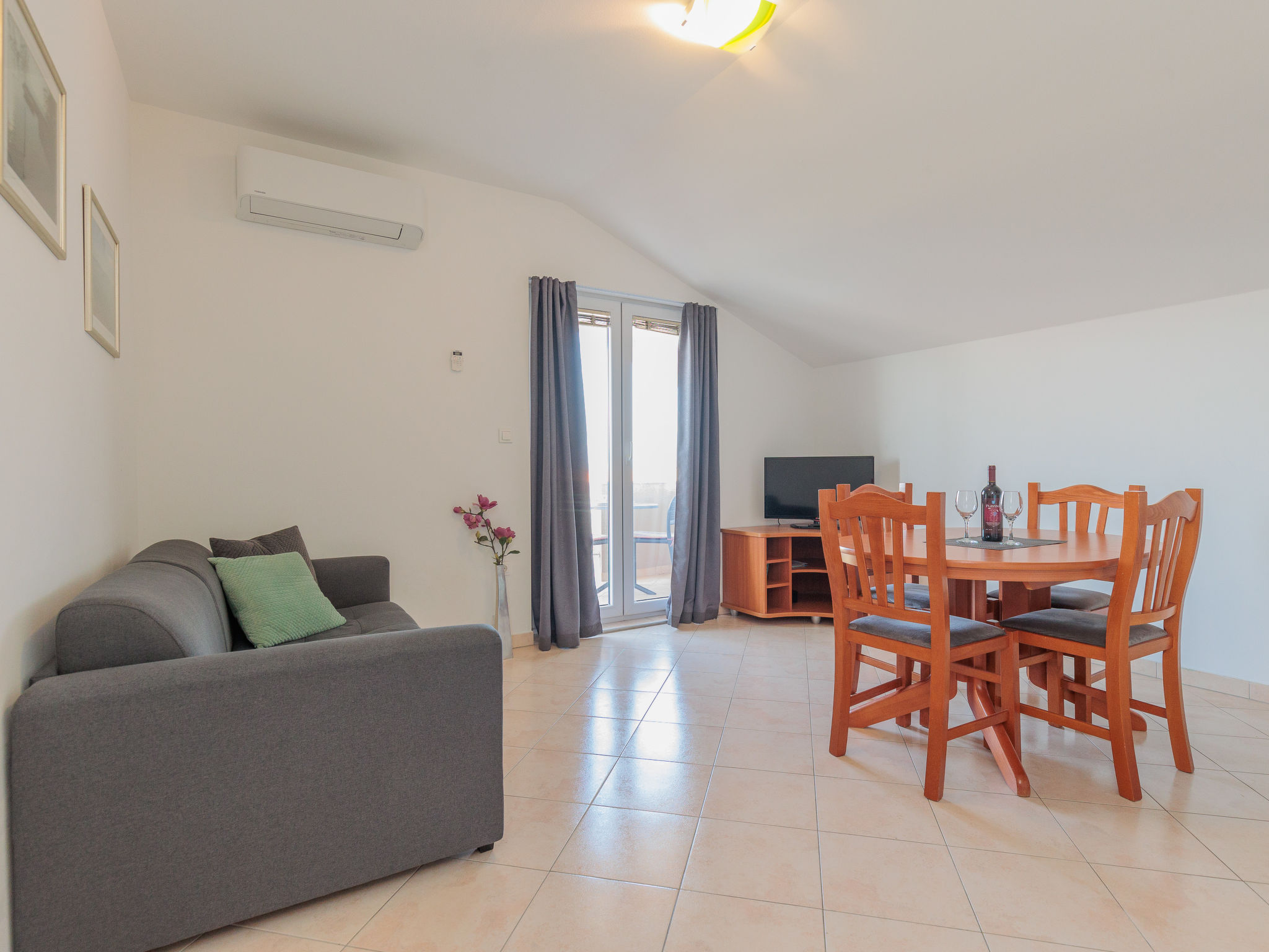 Appartement Irena – Cuisine et coin repas, photo 5 sur 21