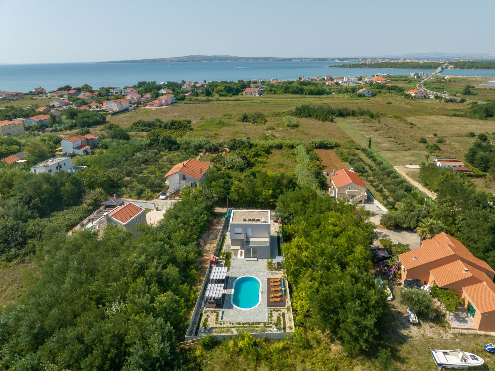 Vrijstaande villa Gabi met verwarmd privézwembad op 1,5 km van strand - foto 27