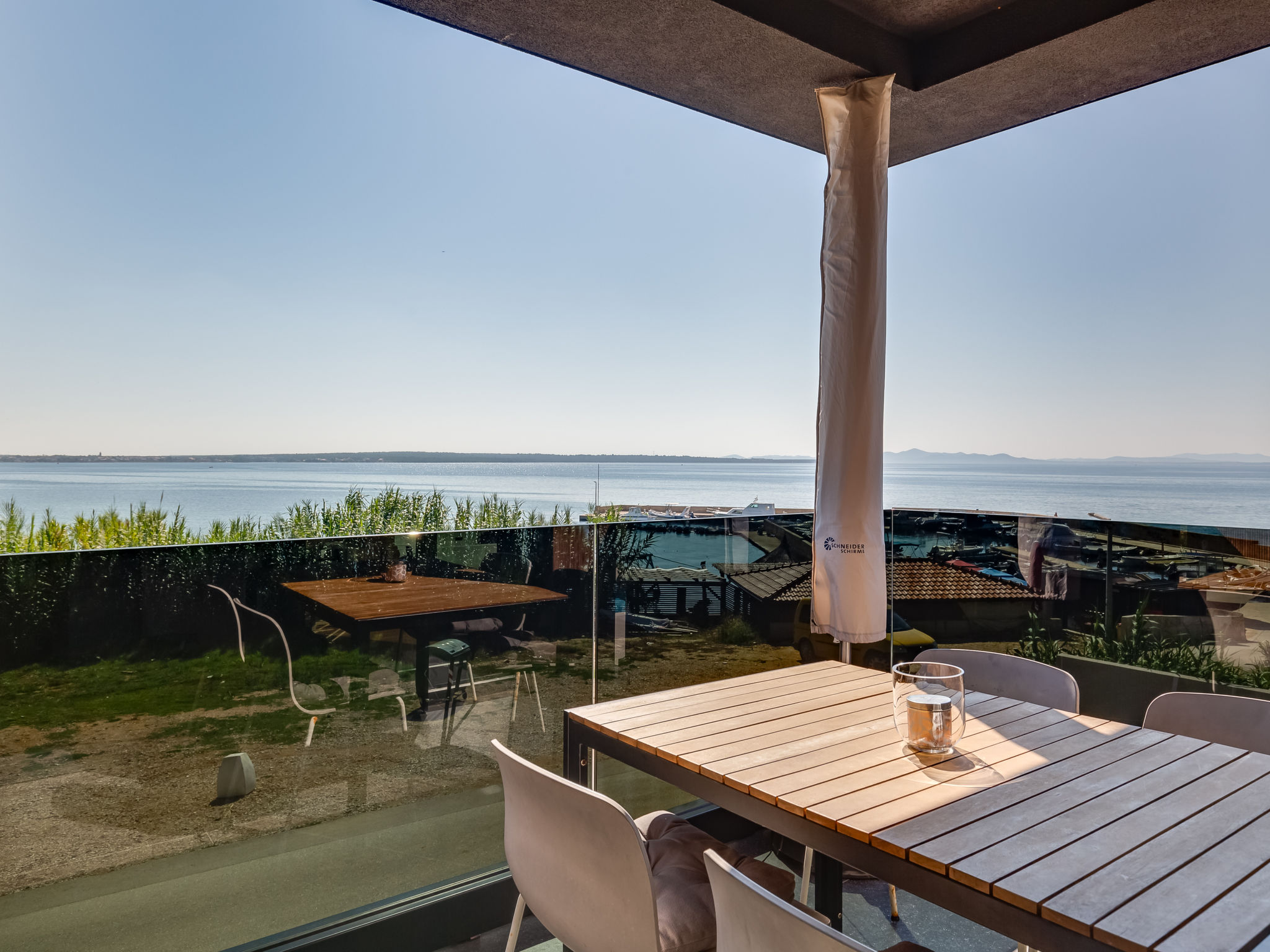 Grandview Privlaka: Modern appartement op 50 meter van het strand - foto 16