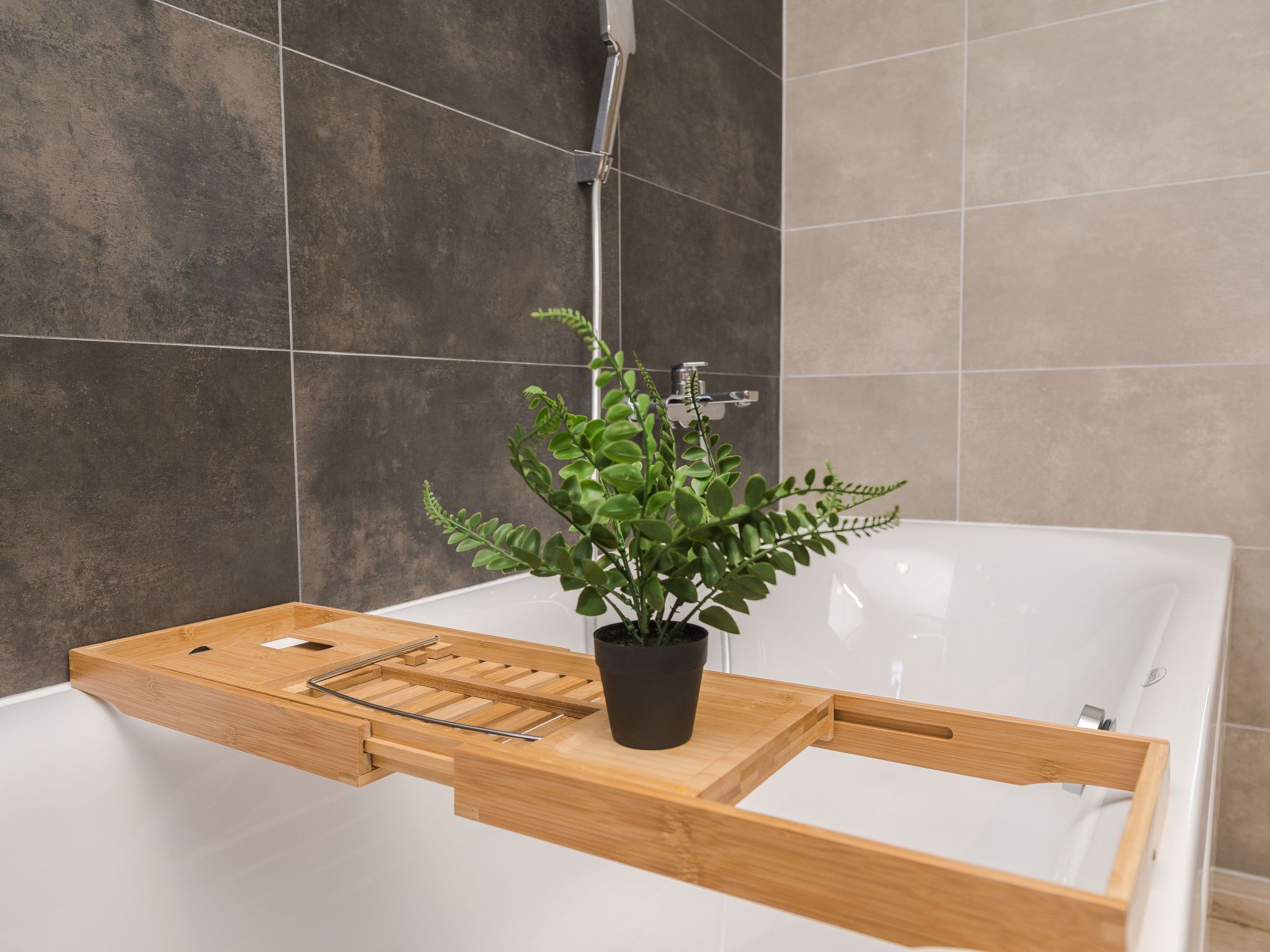 Neue Steinvilla mit beheiztem Pool in Strandnähe-Image-tags.info