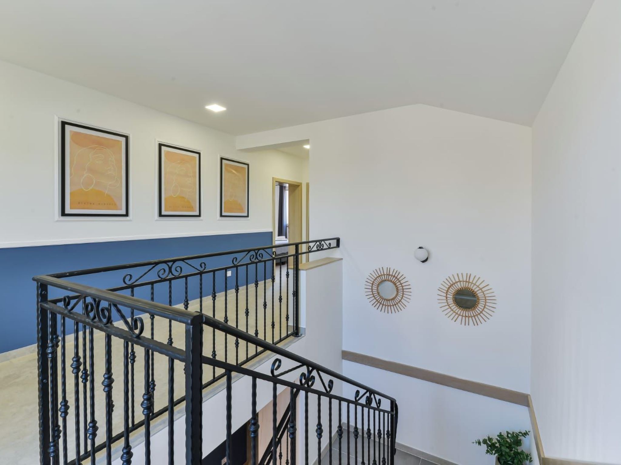 Romantische Villa mit Pool und Sauna, in Strandnähe-Image-tags.info