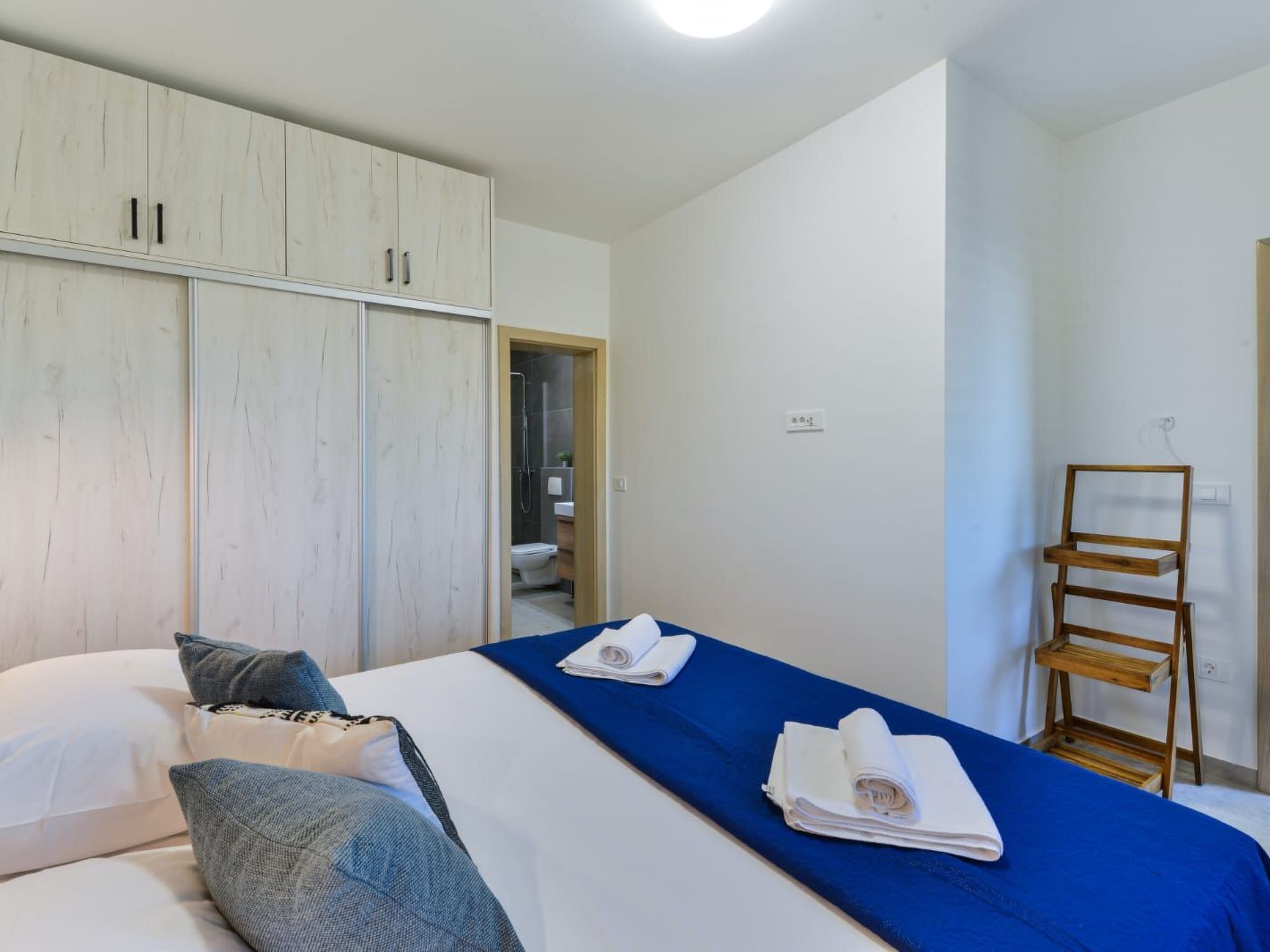 Romantische Villa mit Pool und Sauna, in Strandnähe-Image-tags.info