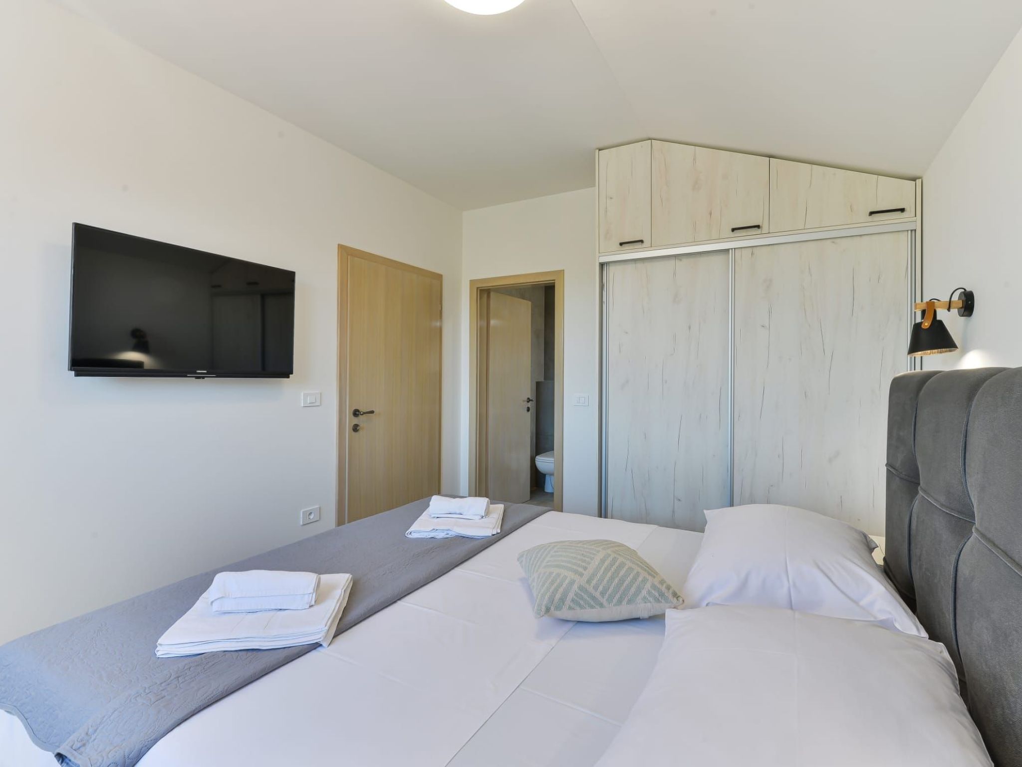 Romantische Villa mit Pool und Sauna, in Strandnähe-Image-tags.info