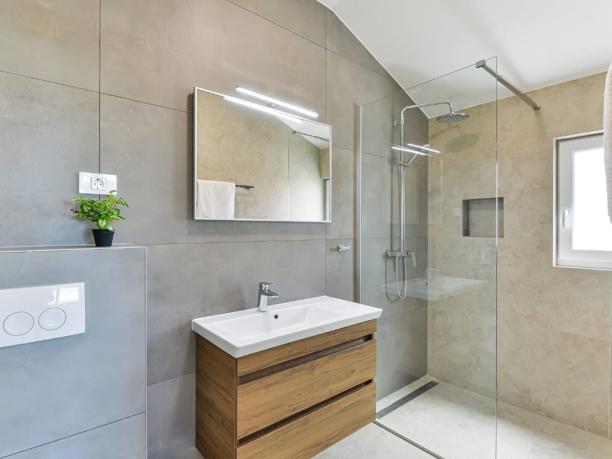 Romantische Villa mit Pool und Sauna, in Strandnähe-Image-tags.info