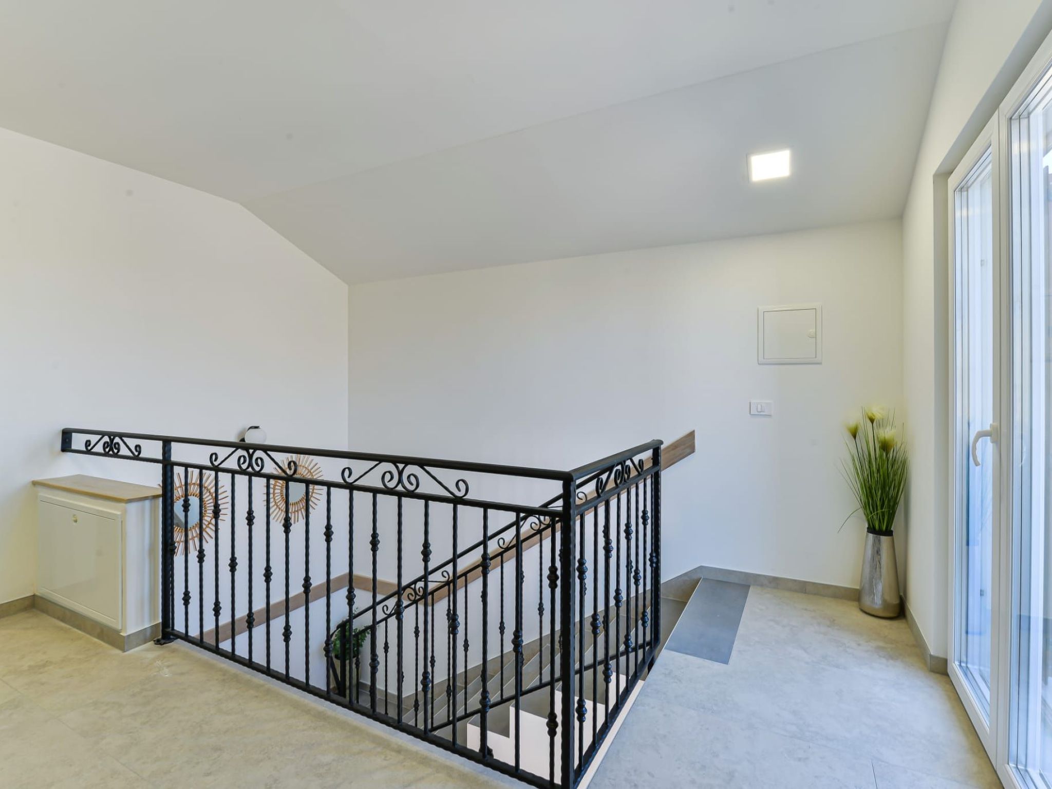 Romantische Villa mit Pool und Sauna, in Strandnähe-Image-tags.info