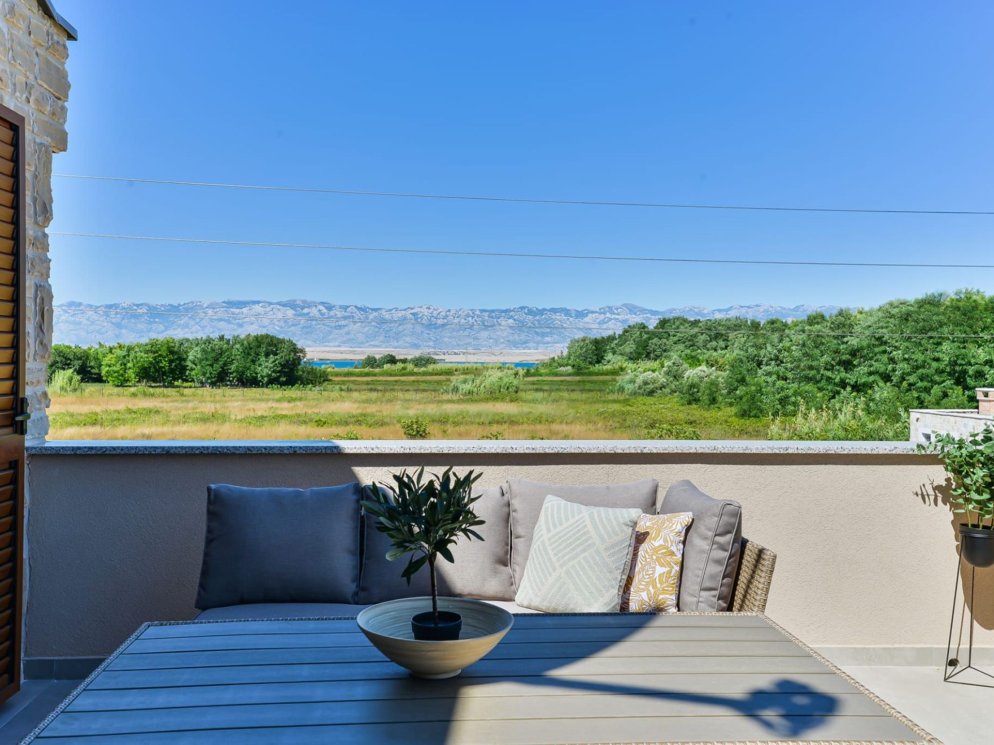 Romantische Villa mit Pool und Sauna, in Strandnähe-Image-tags.info