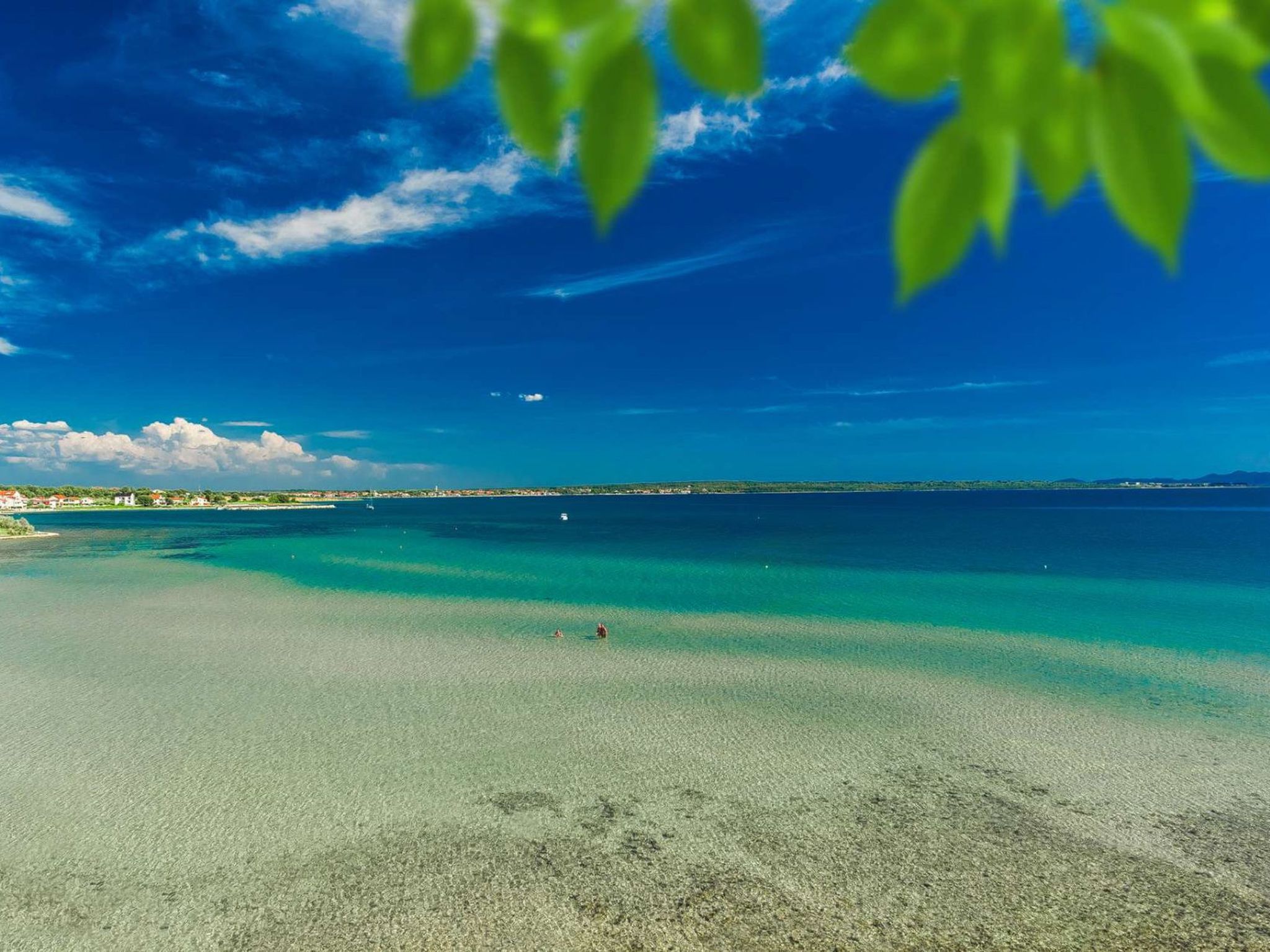 Steinvilla mit Pool, Meerblick, Nähe Sandstrand-Image-tags.info