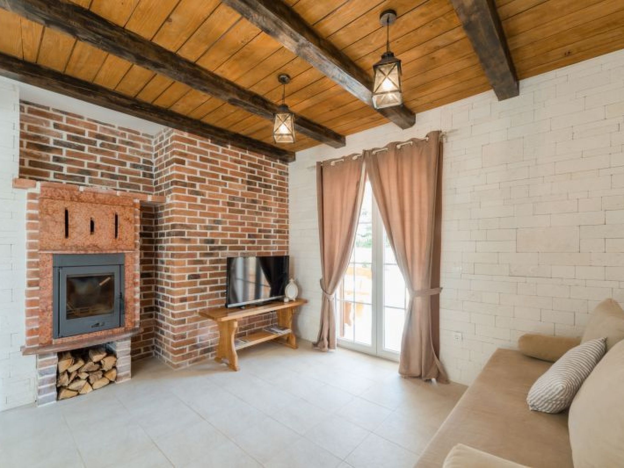 Steinvilla mit Pool, Meerblick, Nähe Sandstrand-Image-tags.info