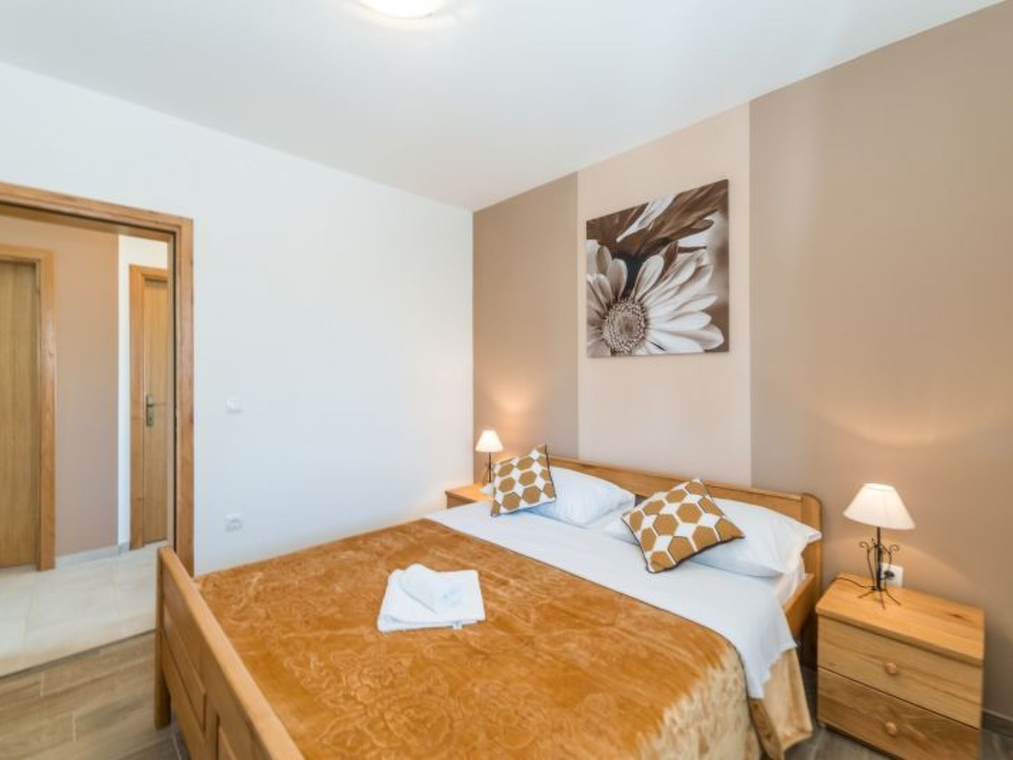 Steinvilla mit Pool, Meerblick, Nähe Sandstrand-Image-tags.info