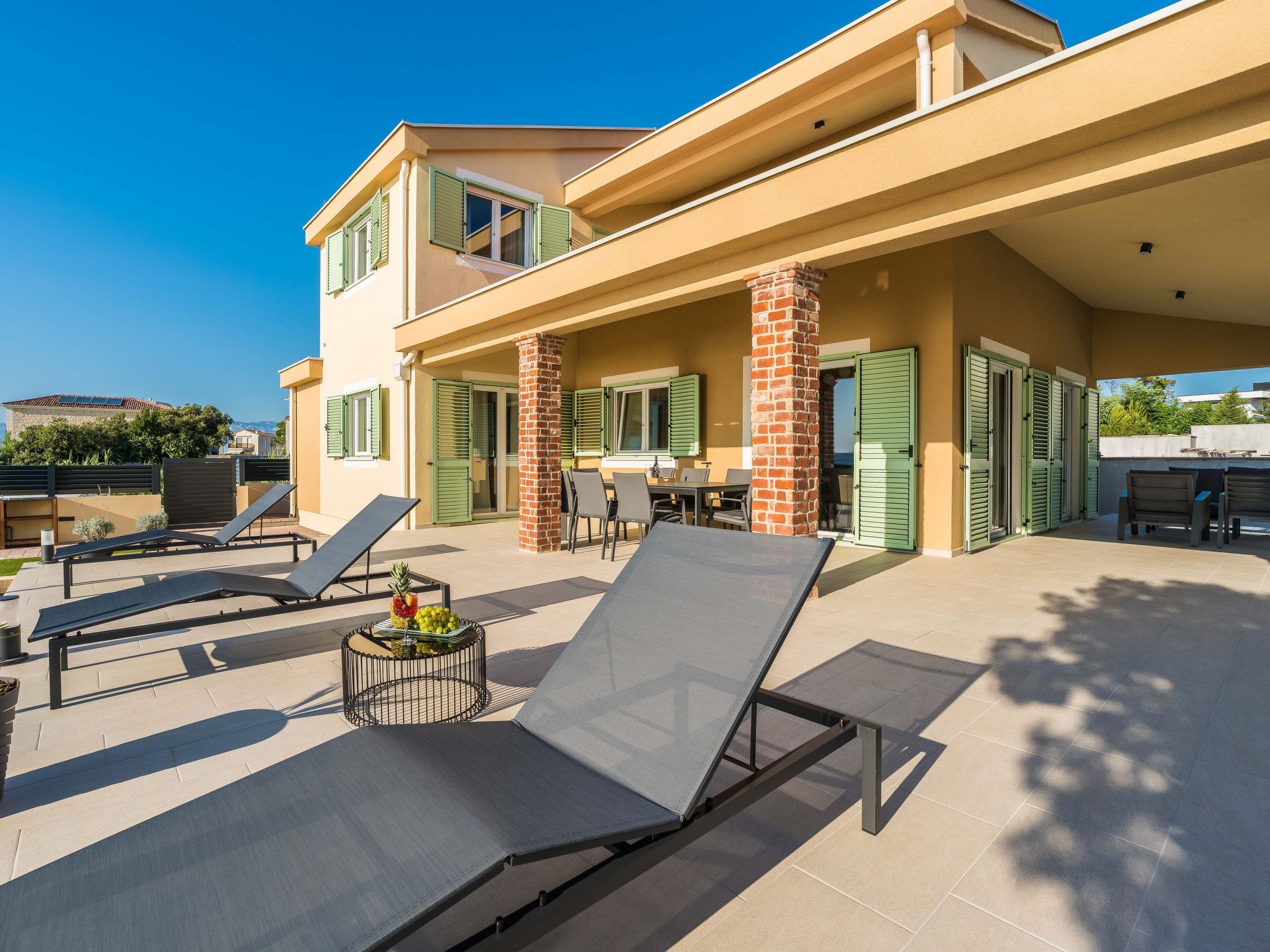 Villa "Mar" am Strand mit beheiztem Pool, Jacuzzi-Image-tags.info