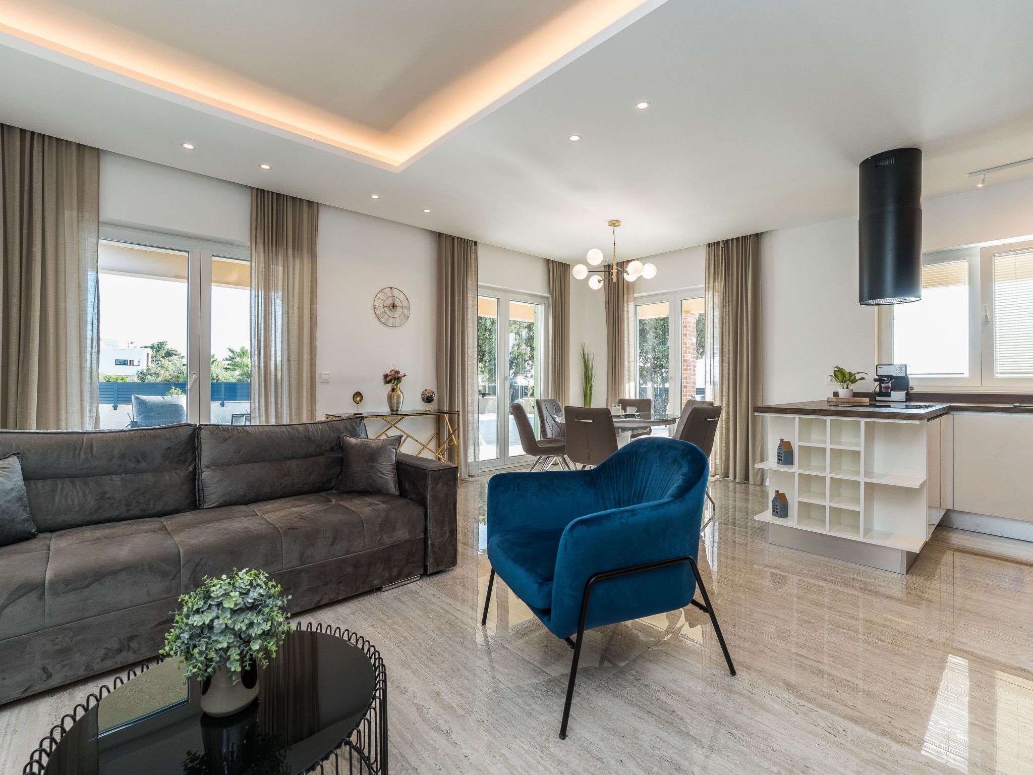 Villa "Mar" am Strand mit beheiztem Pool, Jacuzzi-Image-tags.info