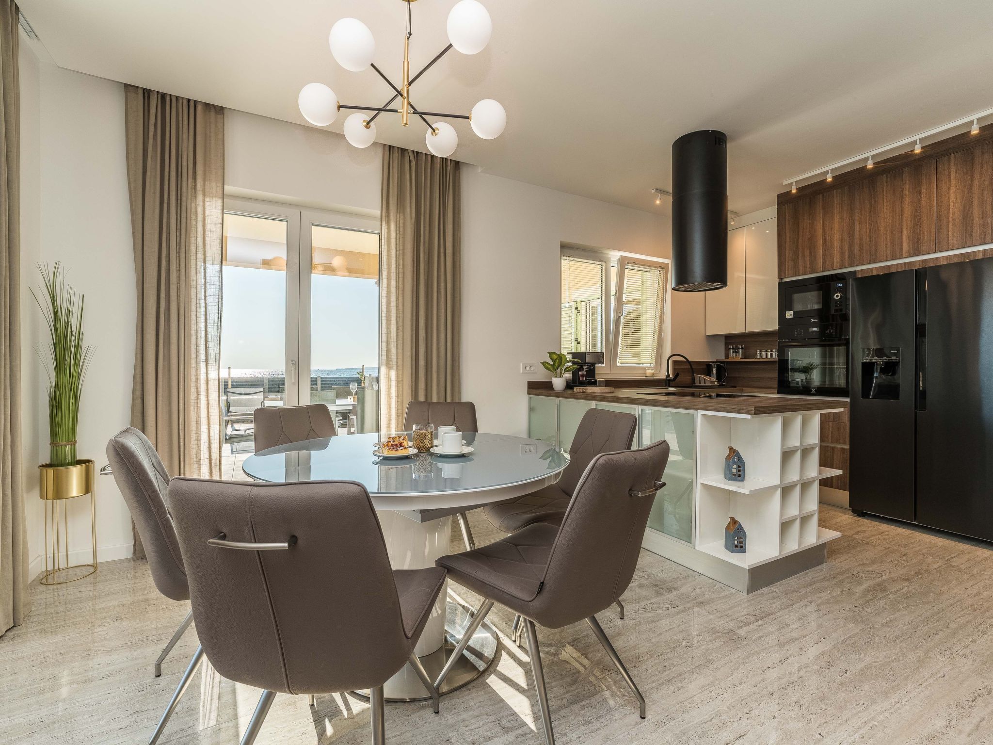 Villa "Mar" am Strand mit beheiztem Pool, Jacuzzi-Image-tags.info