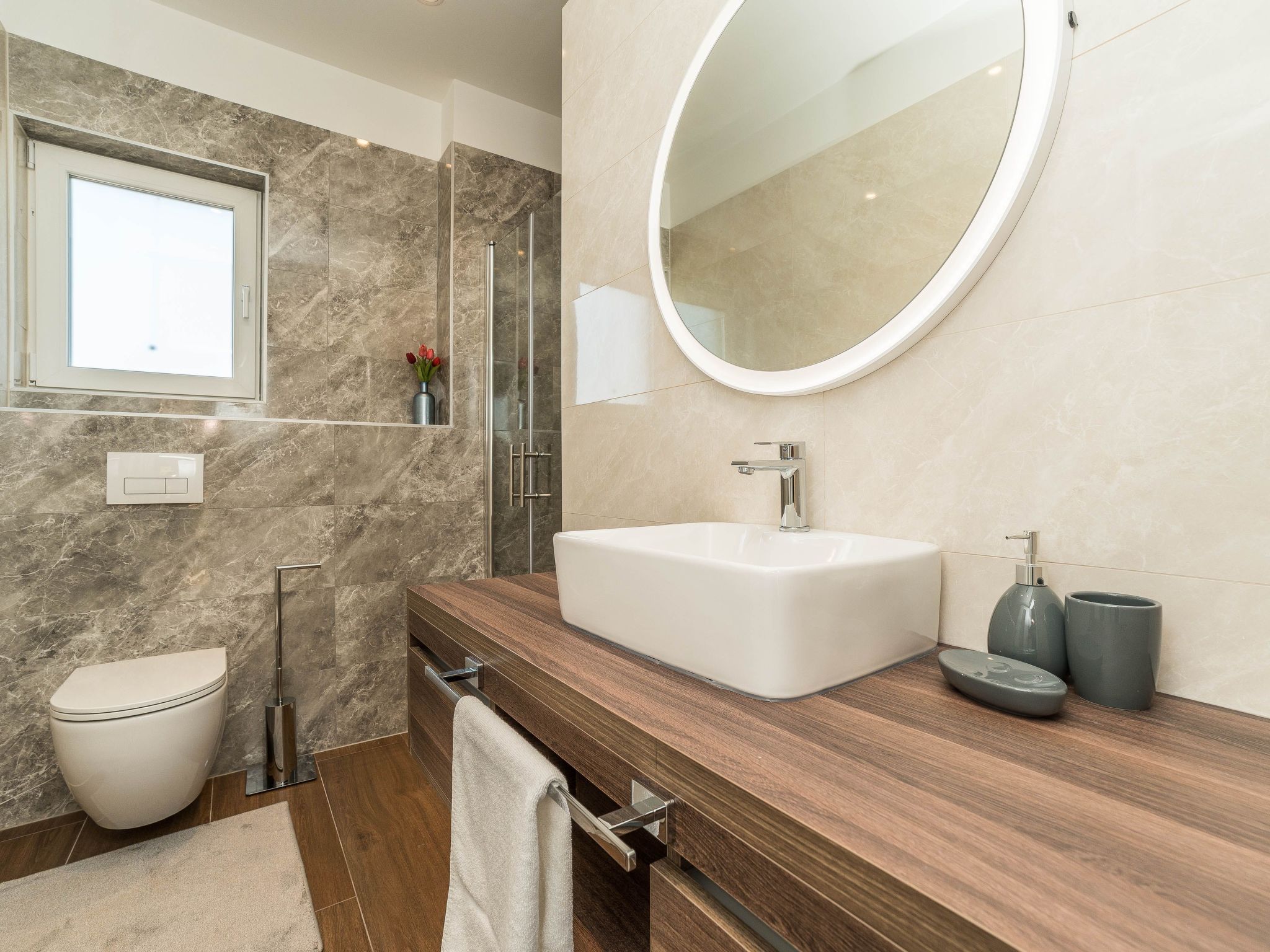 Villa "Mar" am Strand mit beheiztem Pool, Jacuzzi-Image-tags.info