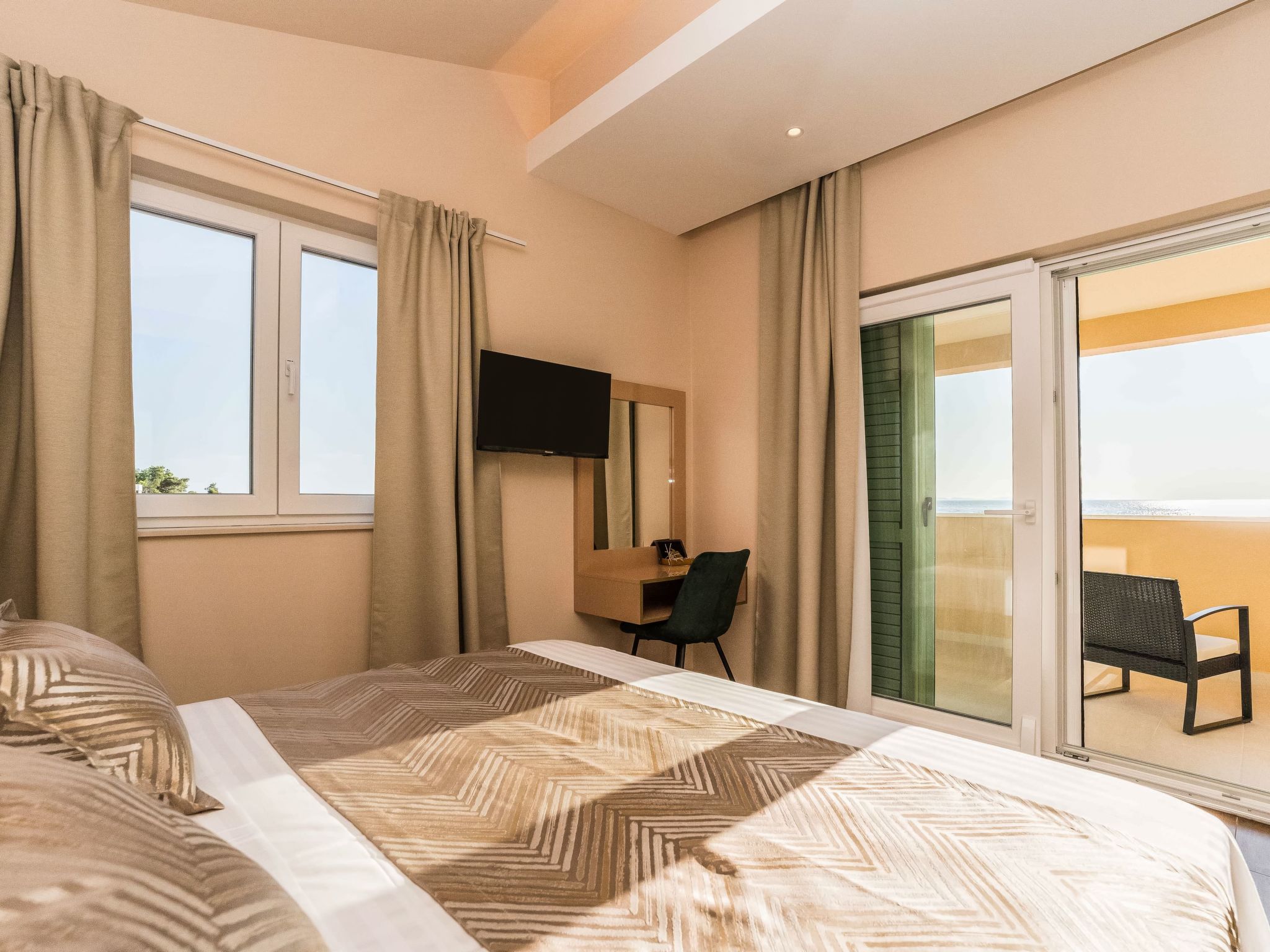 Villa "Mar" am Strand mit beheiztem Pool, Jacuzzi-Image-tags.info