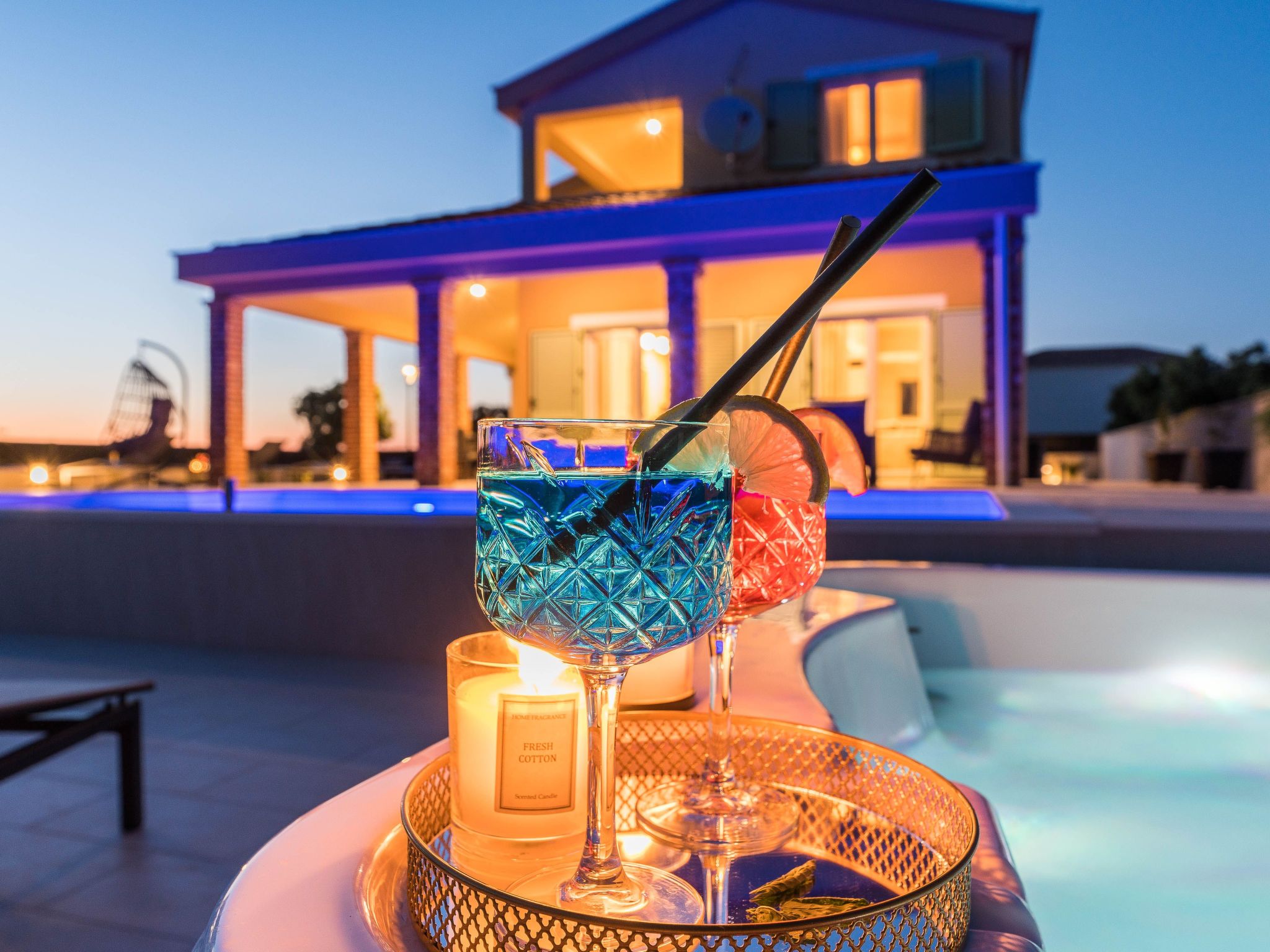 Villa "Mar" am Strand mit beheiztem Pool, Jacuzzi-Image-tags.info