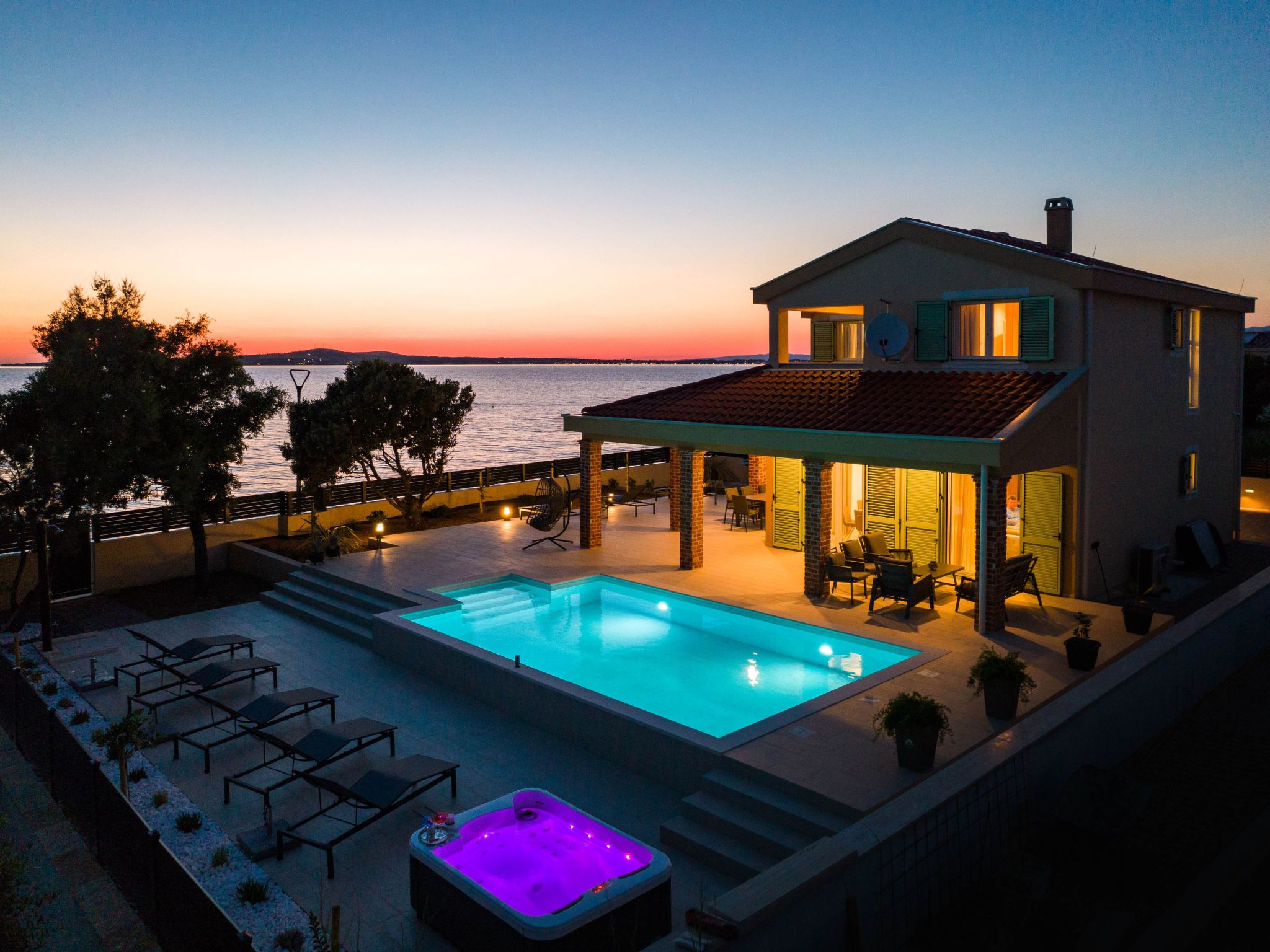 Villa "Mar" am Strand mit beheiztem Pool, Jacuzzi-Image-tags.info