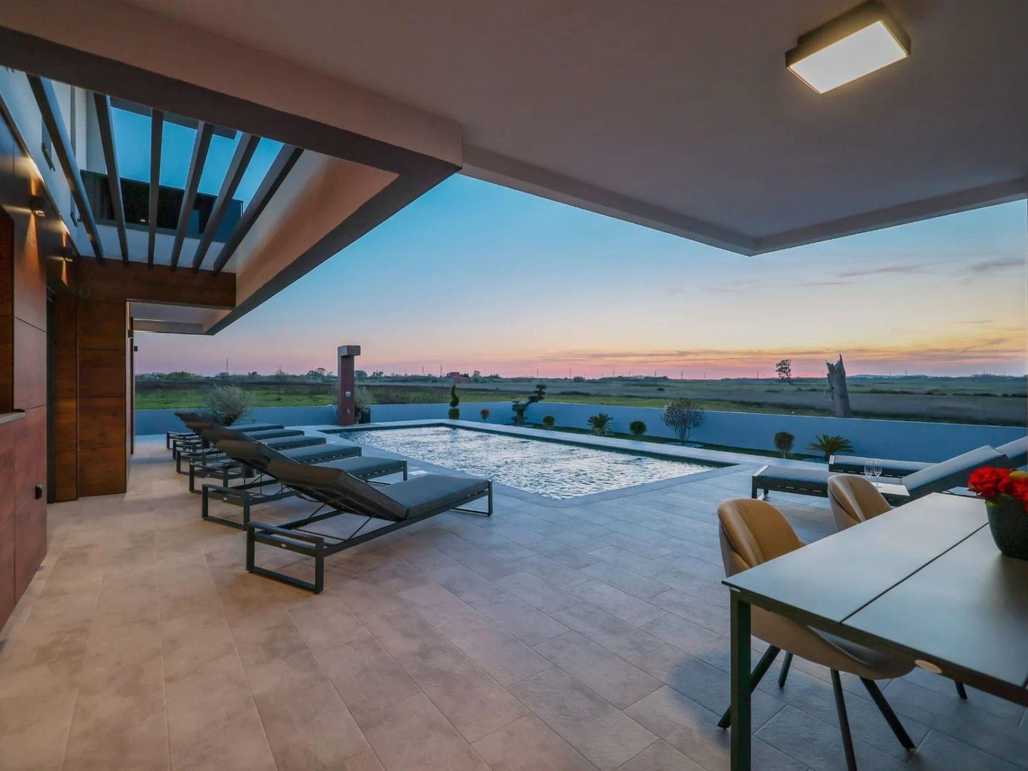 Vakantiehuis met privé zwembad in Privlaka (Kroatië) voor 8 personen