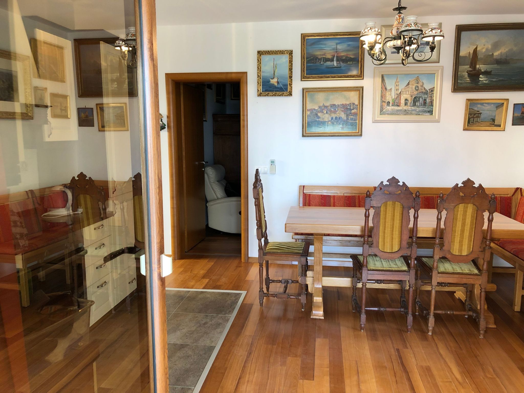 Villa Olive Grove-Drinnen