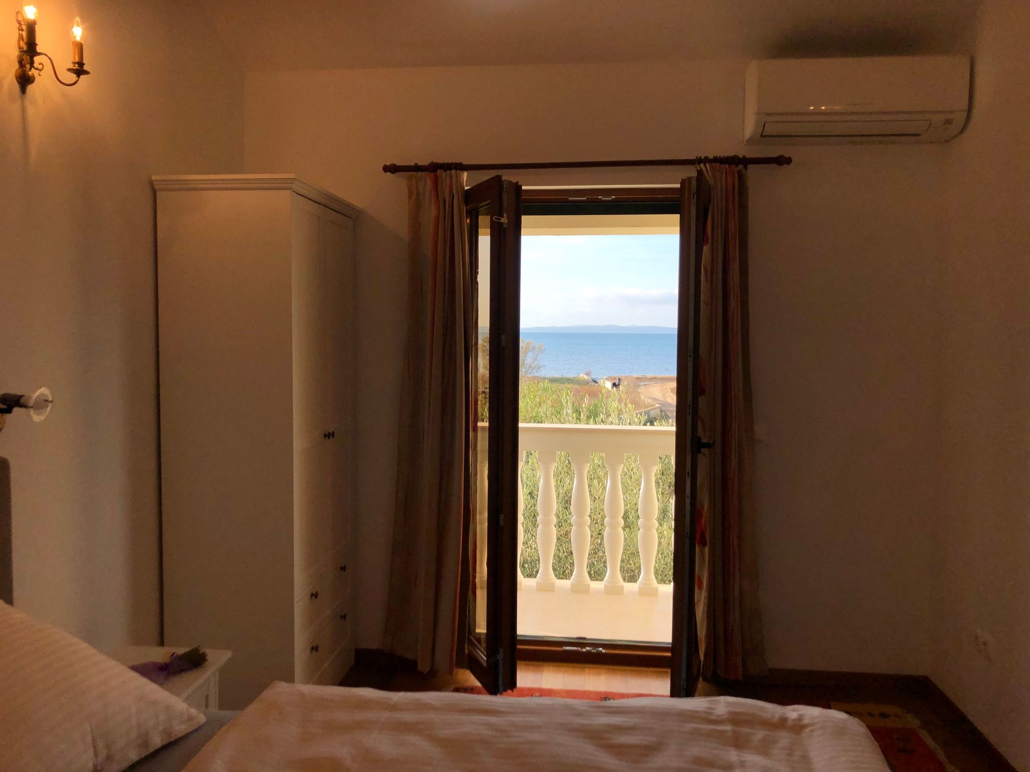 Villa Olive Grove-Drinnen