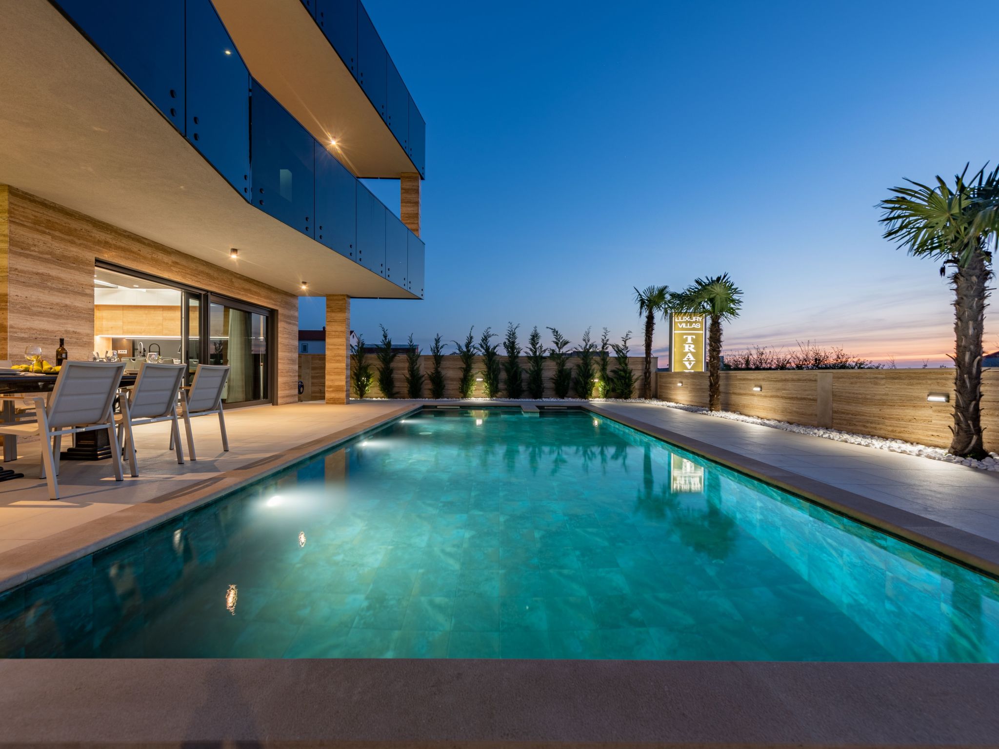 Villa Travera 1-Image-tags.info