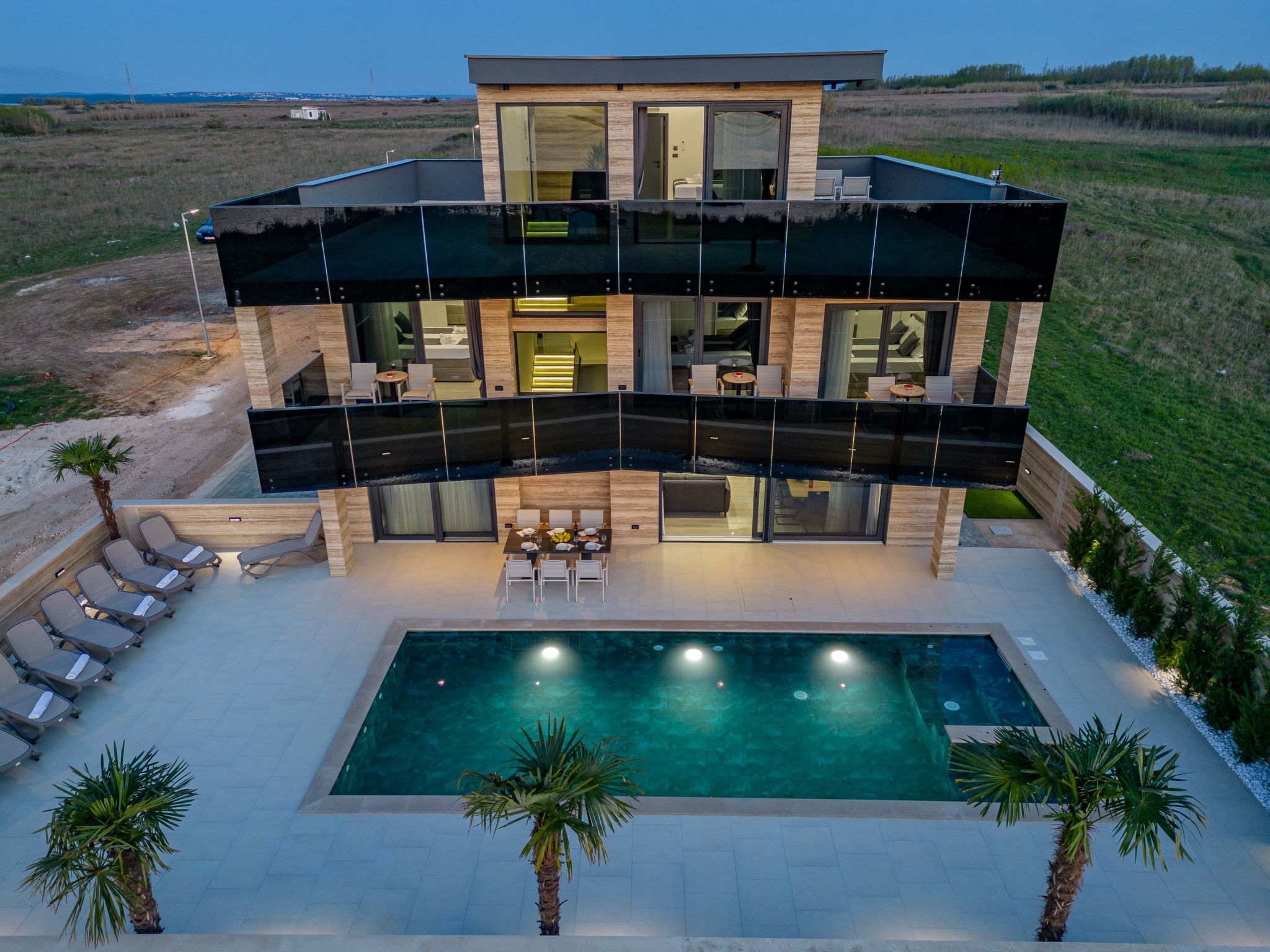 Villa Travera 1-Image-tags.info