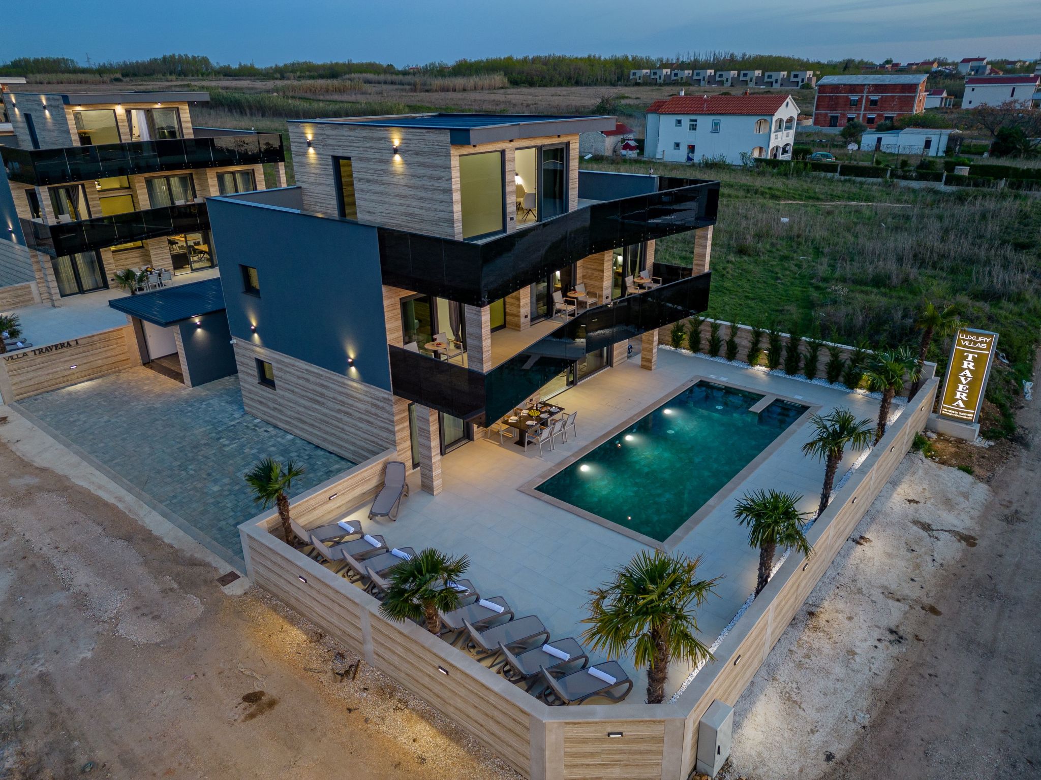 Villa Travera 1-Image-tags.info