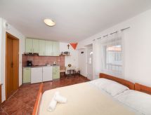 Compact appartement vlakbij zee in Privlaka voor 1 persoon - thumbnail 6