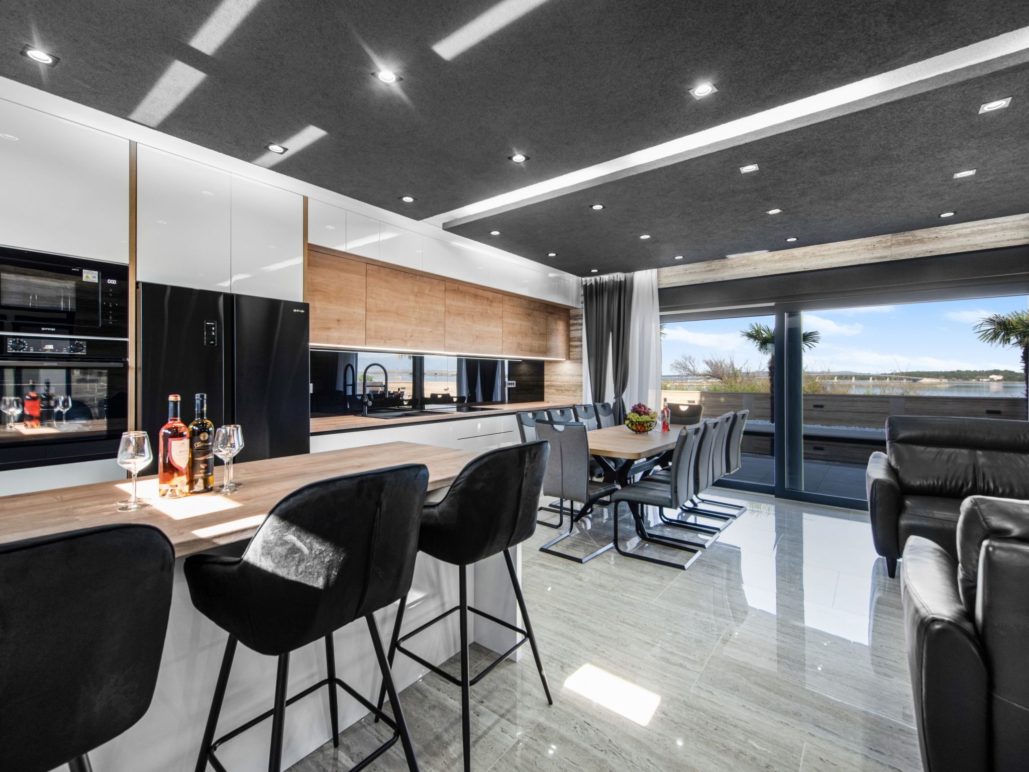 Villa Travera 3-Image-tags.info