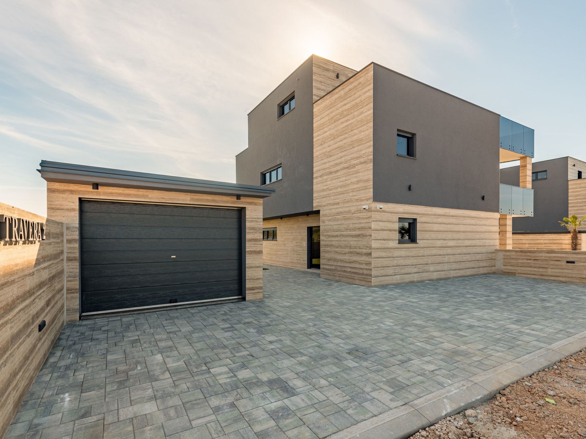 Villa Travera 3-Image-tags.info