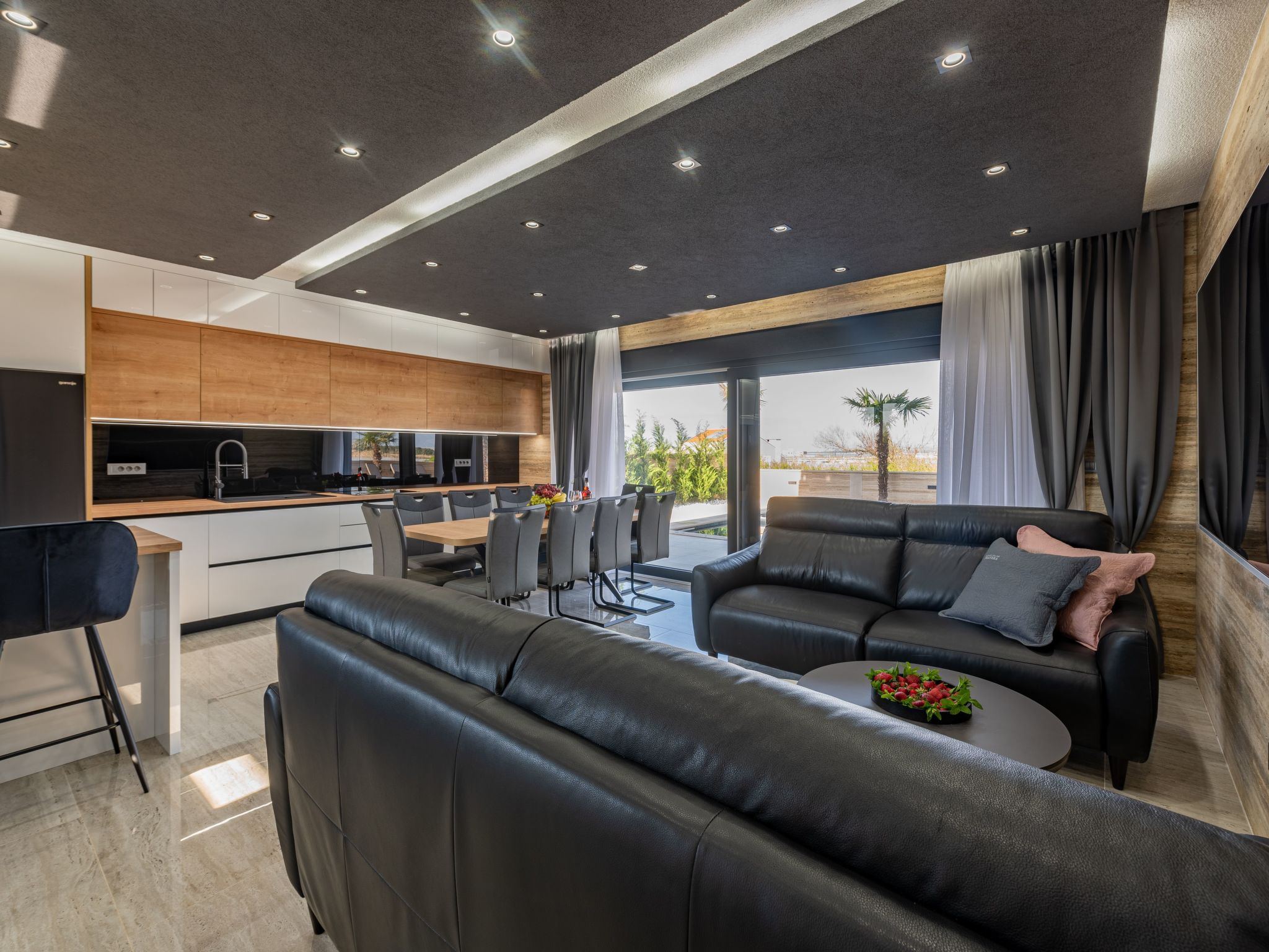 Villa Travera 2-Image-tags.info