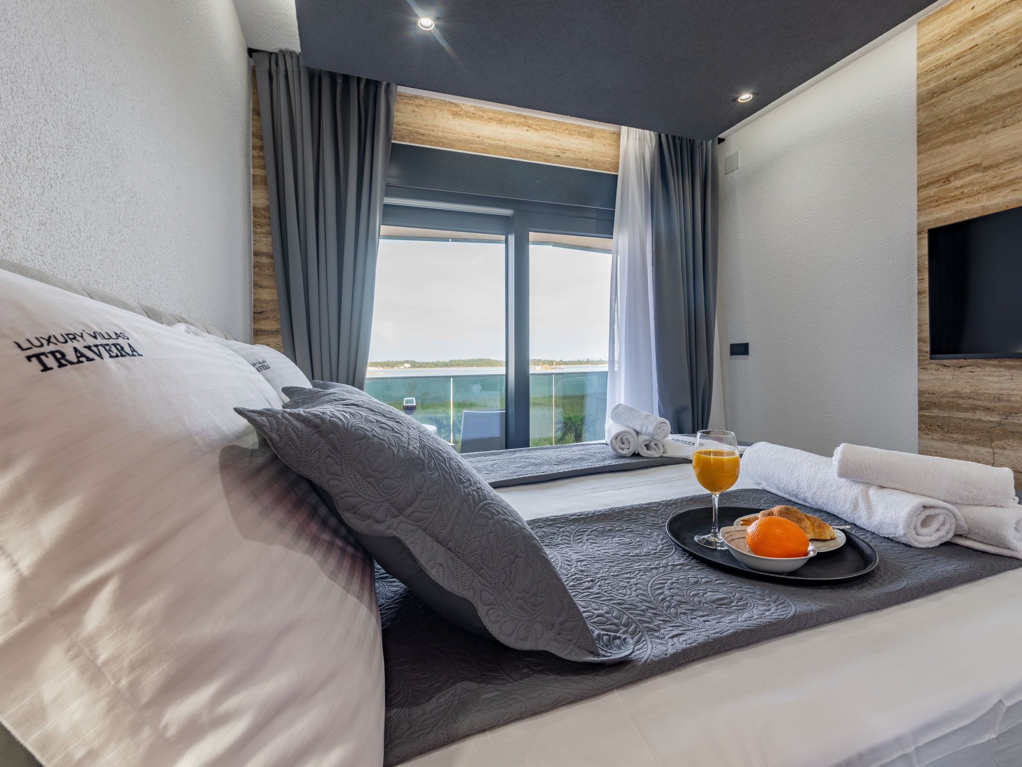 Villa Travera 2-Image-tags.info