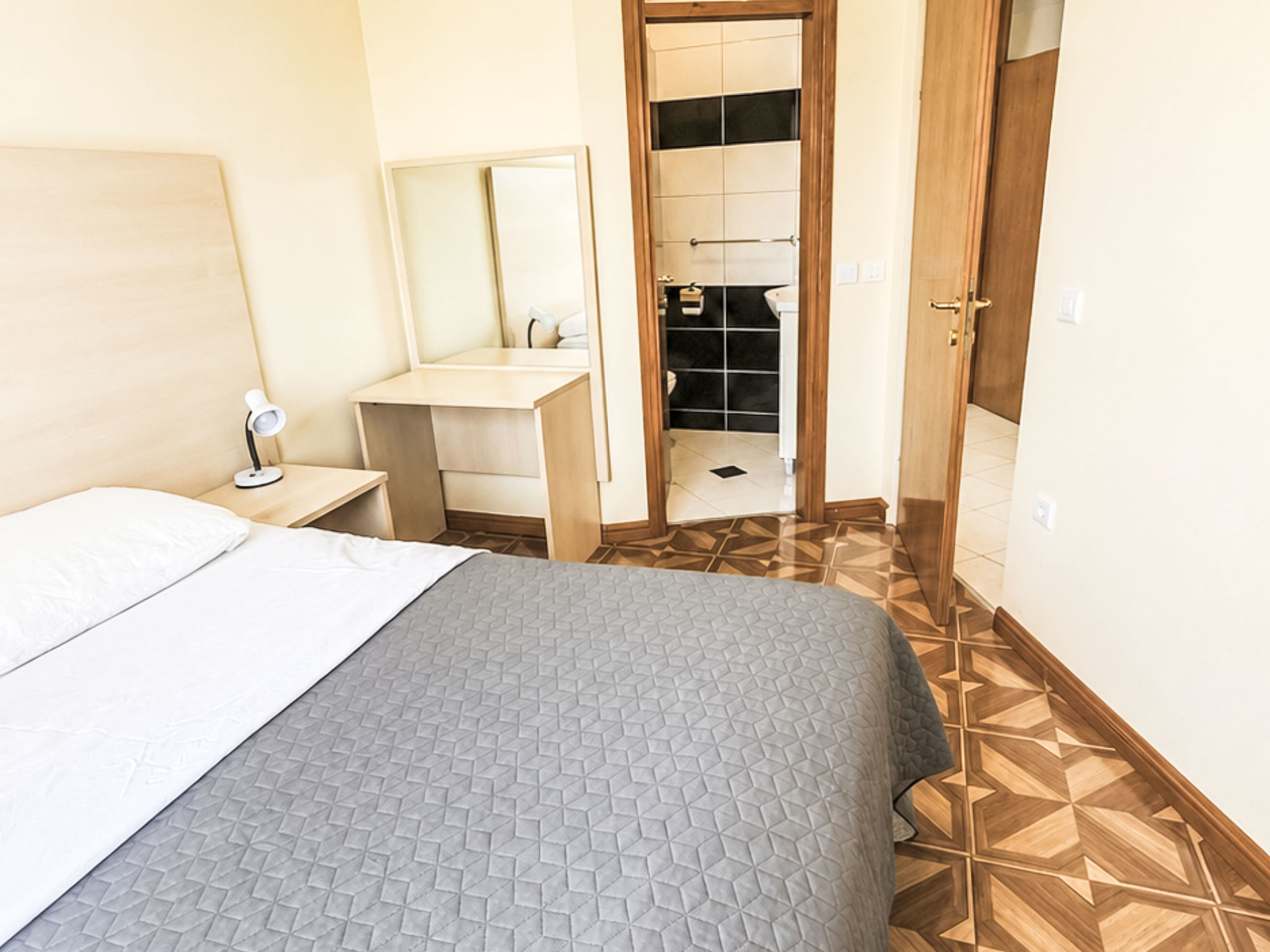Mare 02 in Privlaka - by TA Leut Agency - Binnen