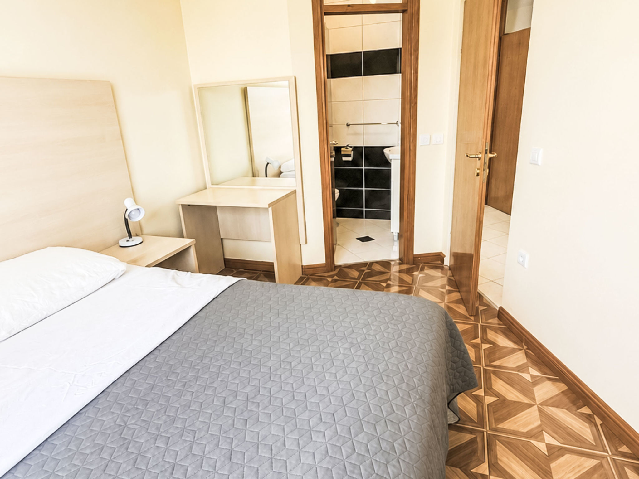 Mare 02 in Privlaka - by TA Leut Agency - Binnen
