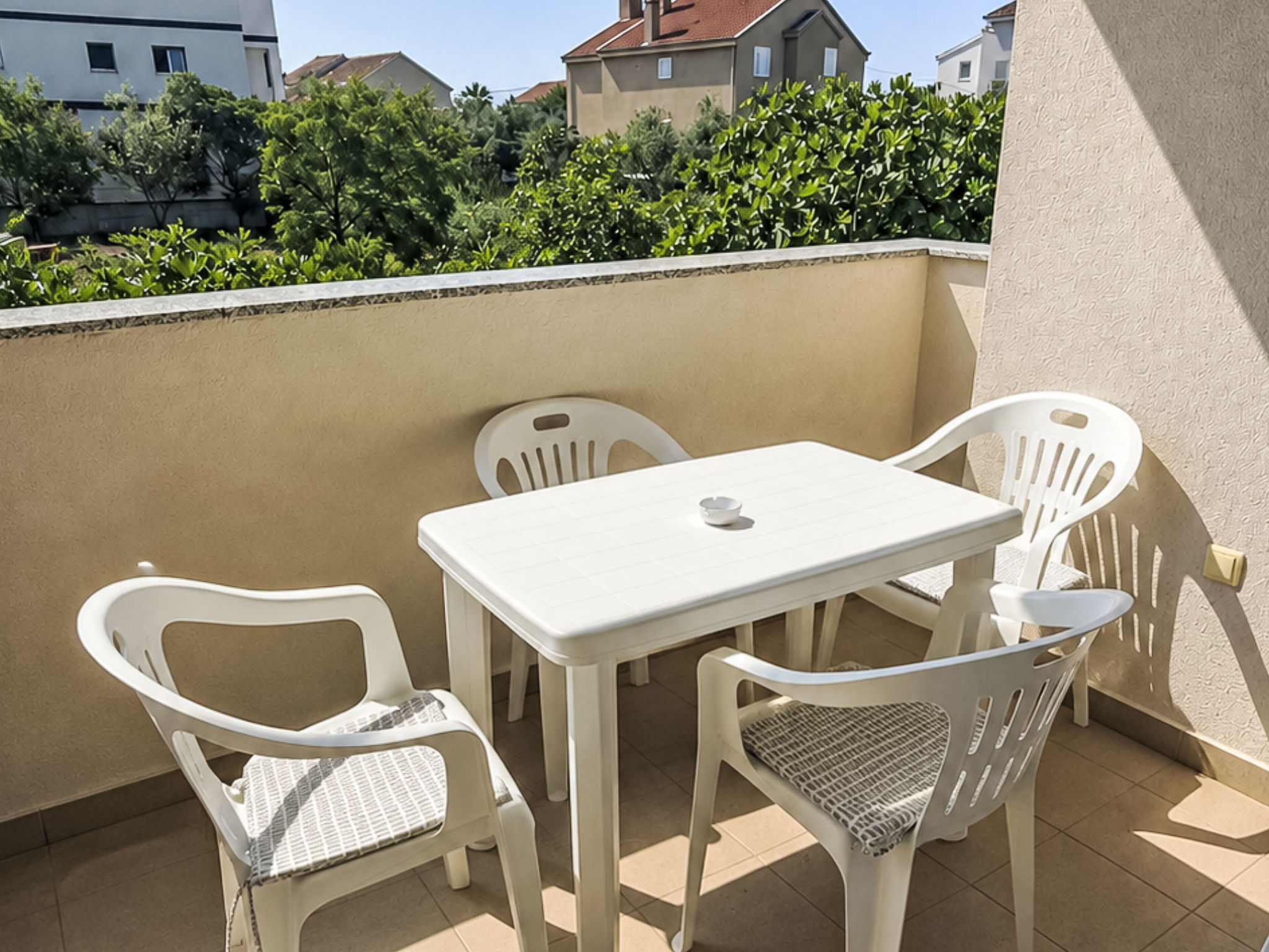 Mare 02 in Privlaka - by TA Leut Agency