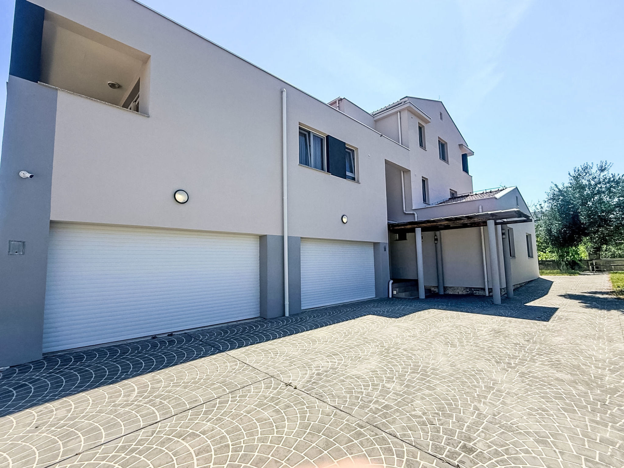 Mare 02 in Privlaka - by TA Leut Agency - Buiten