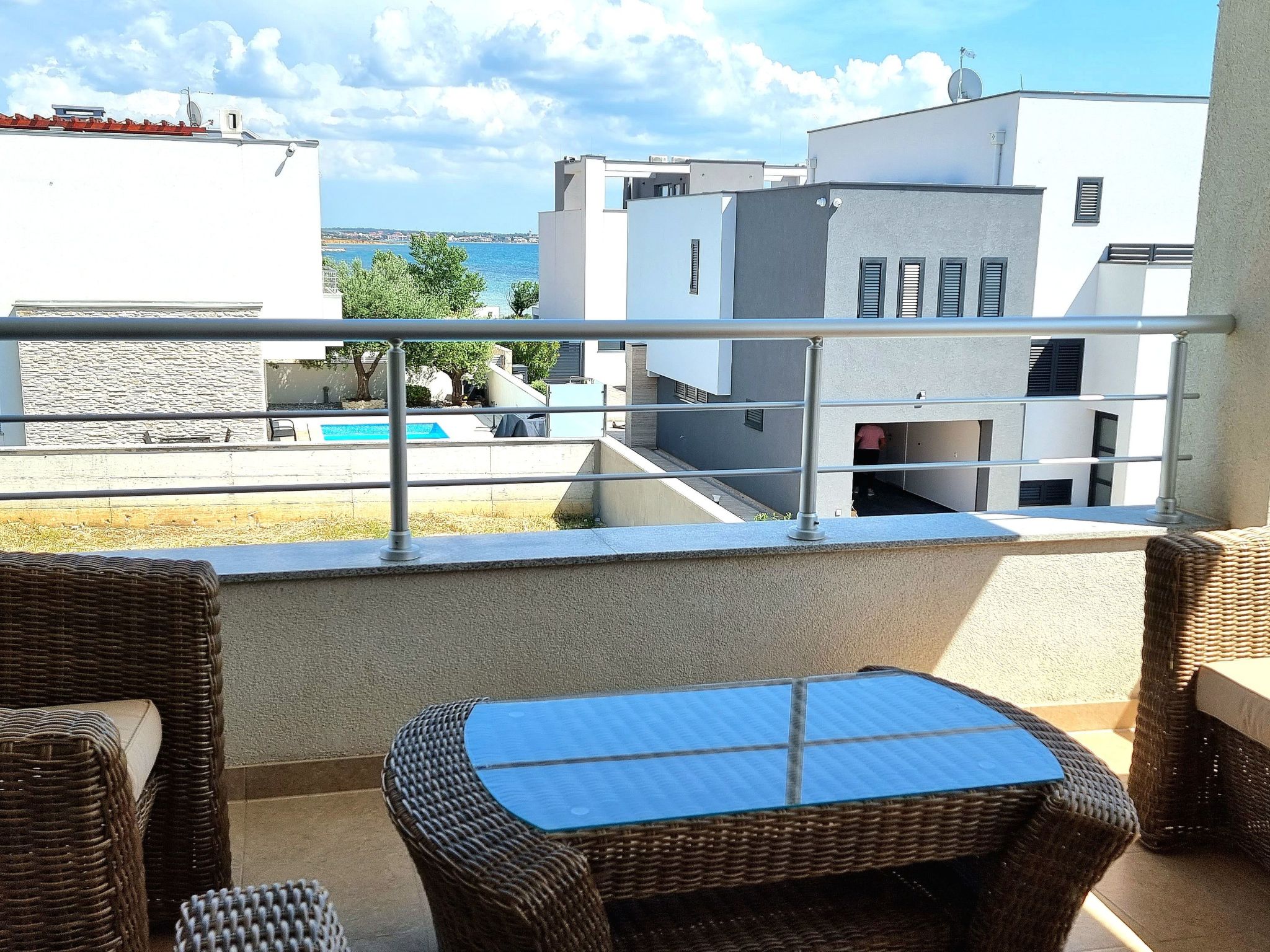 Bezaubernde Ferienwohnung mit gemeinsamem Pool-Drinnen