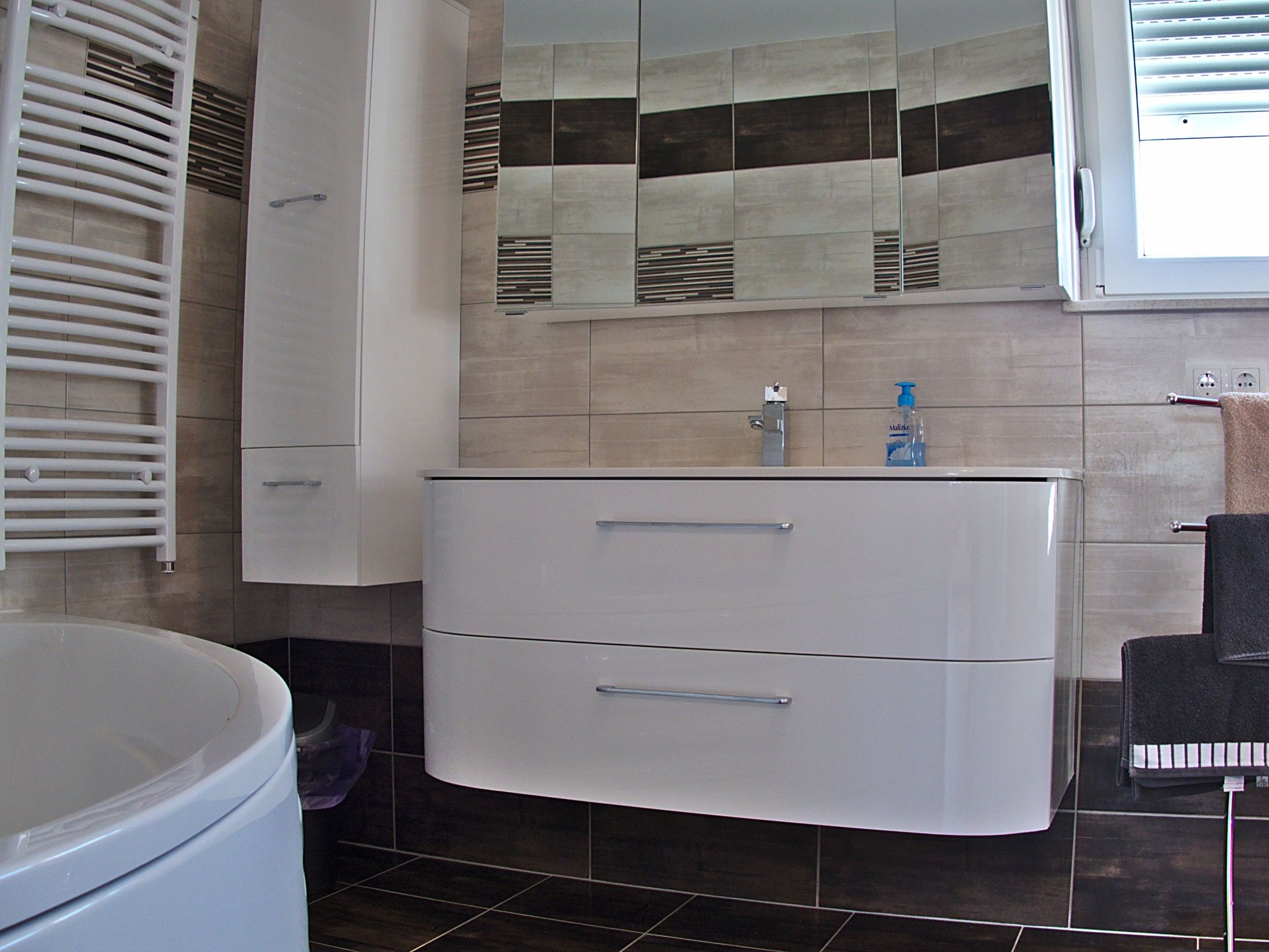 Bezaubernde Ferienwohnung mit gemeinsamem Pool-Drinnen