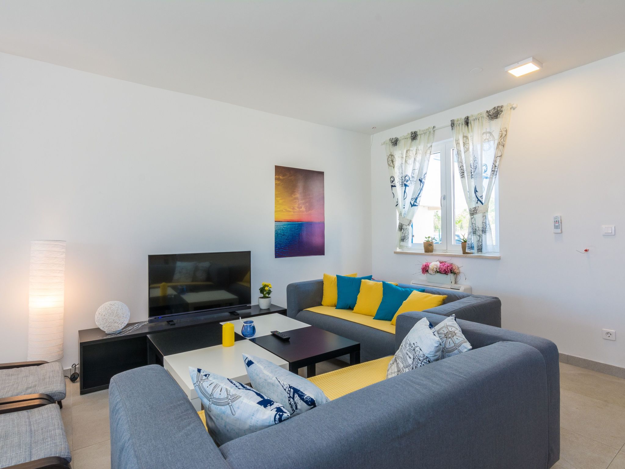 Strandvilla Miri Rose mit beheizbarem Pool-Dedans