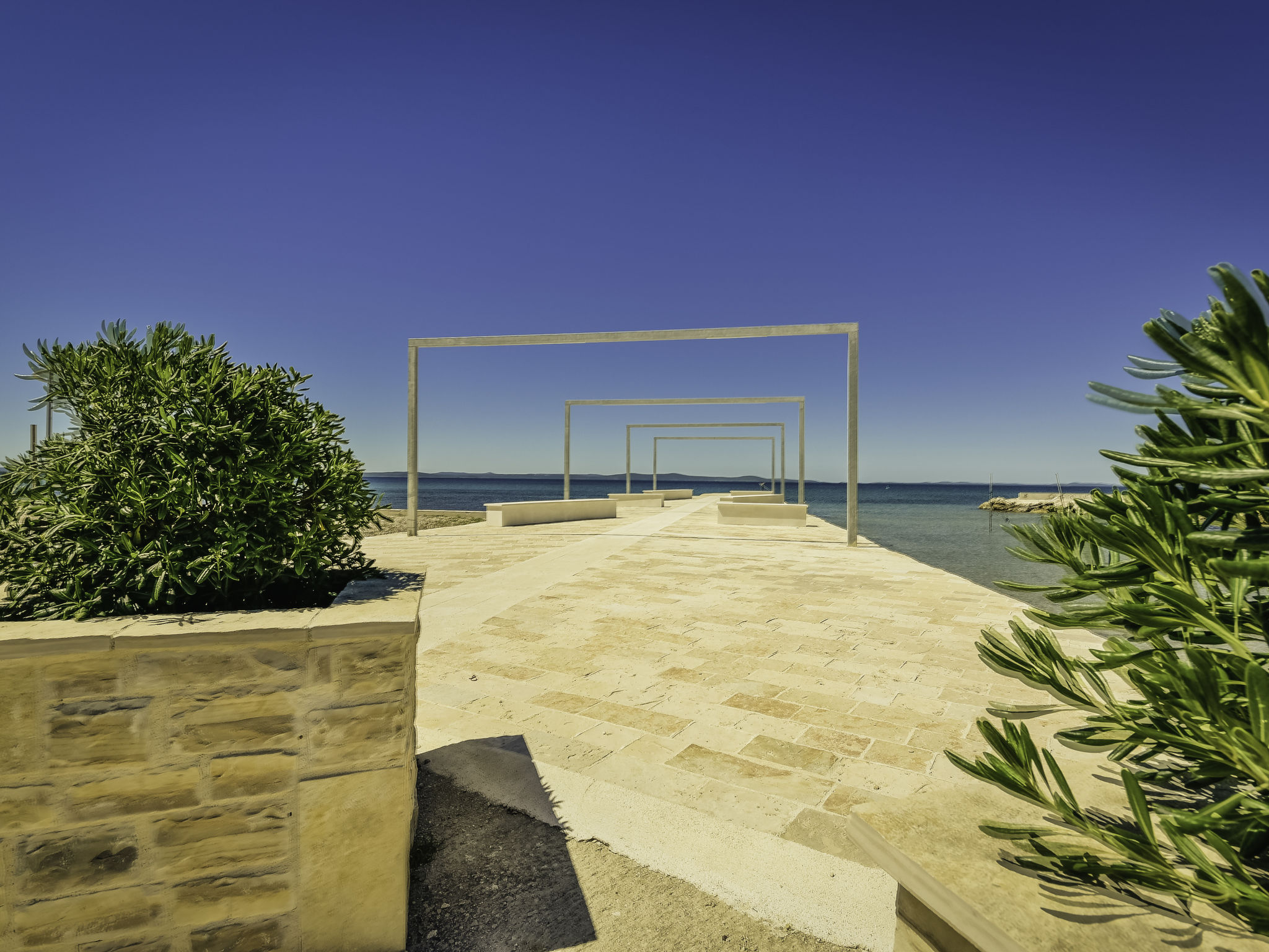 Strandvilla Miri Rose mit beheizbarem Pool-Environnement