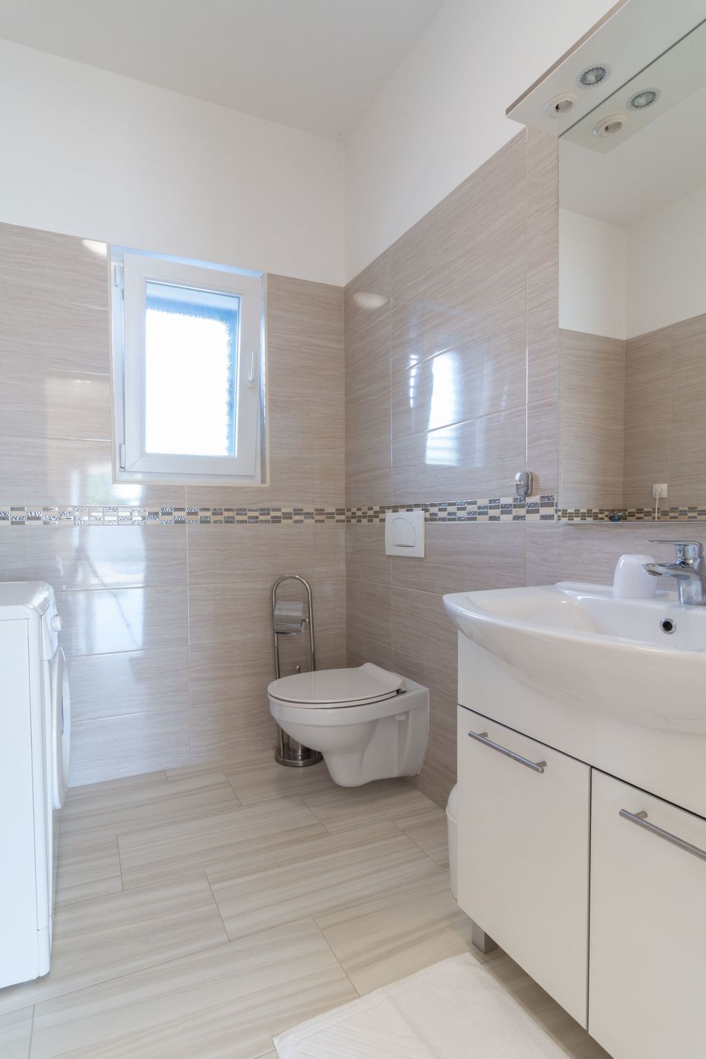 Villa mit Garten, Grill und Terrasse-Image-tags.info