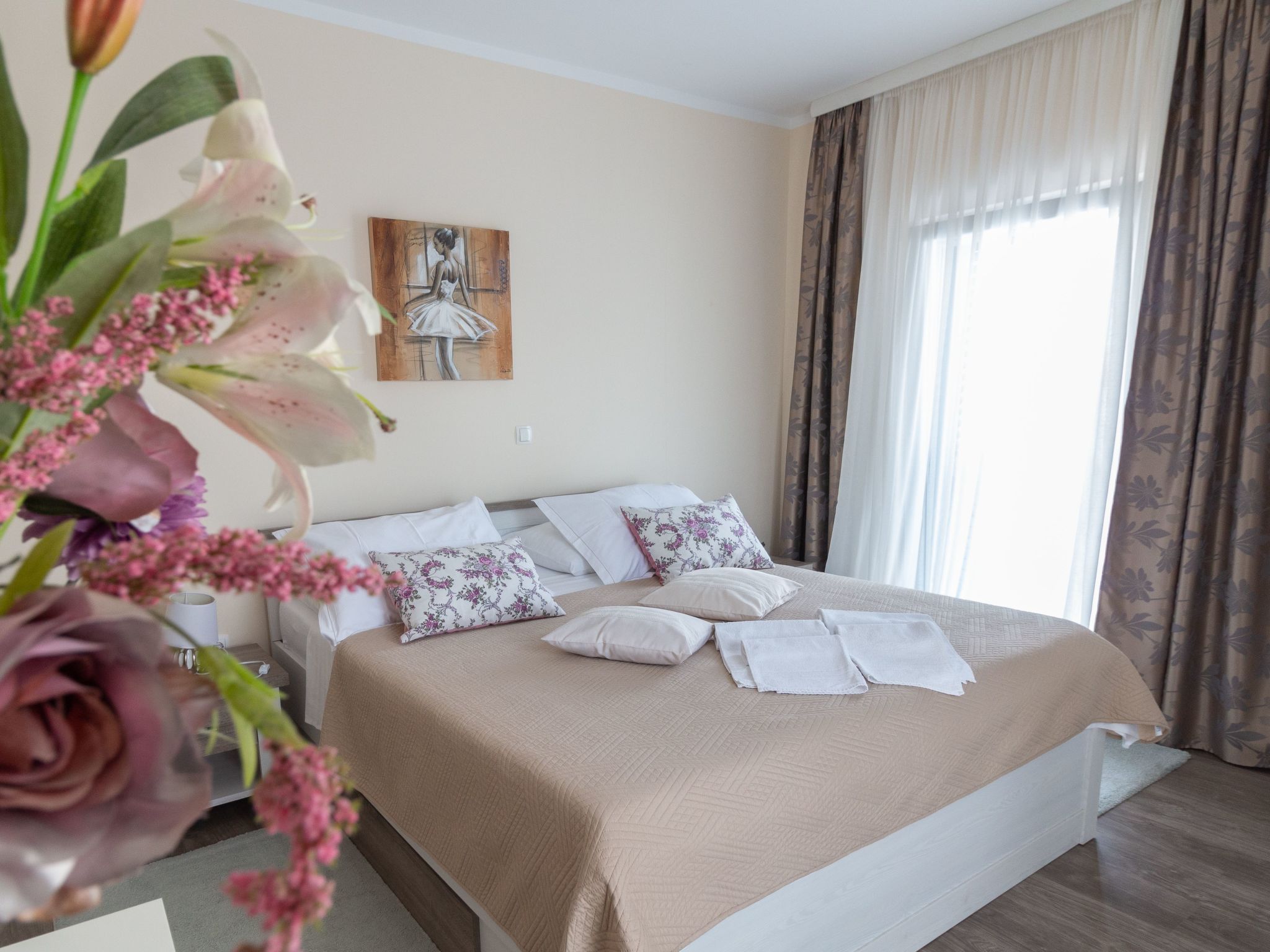 Villa mit Garten, Grill und Terrasse-Drinnen