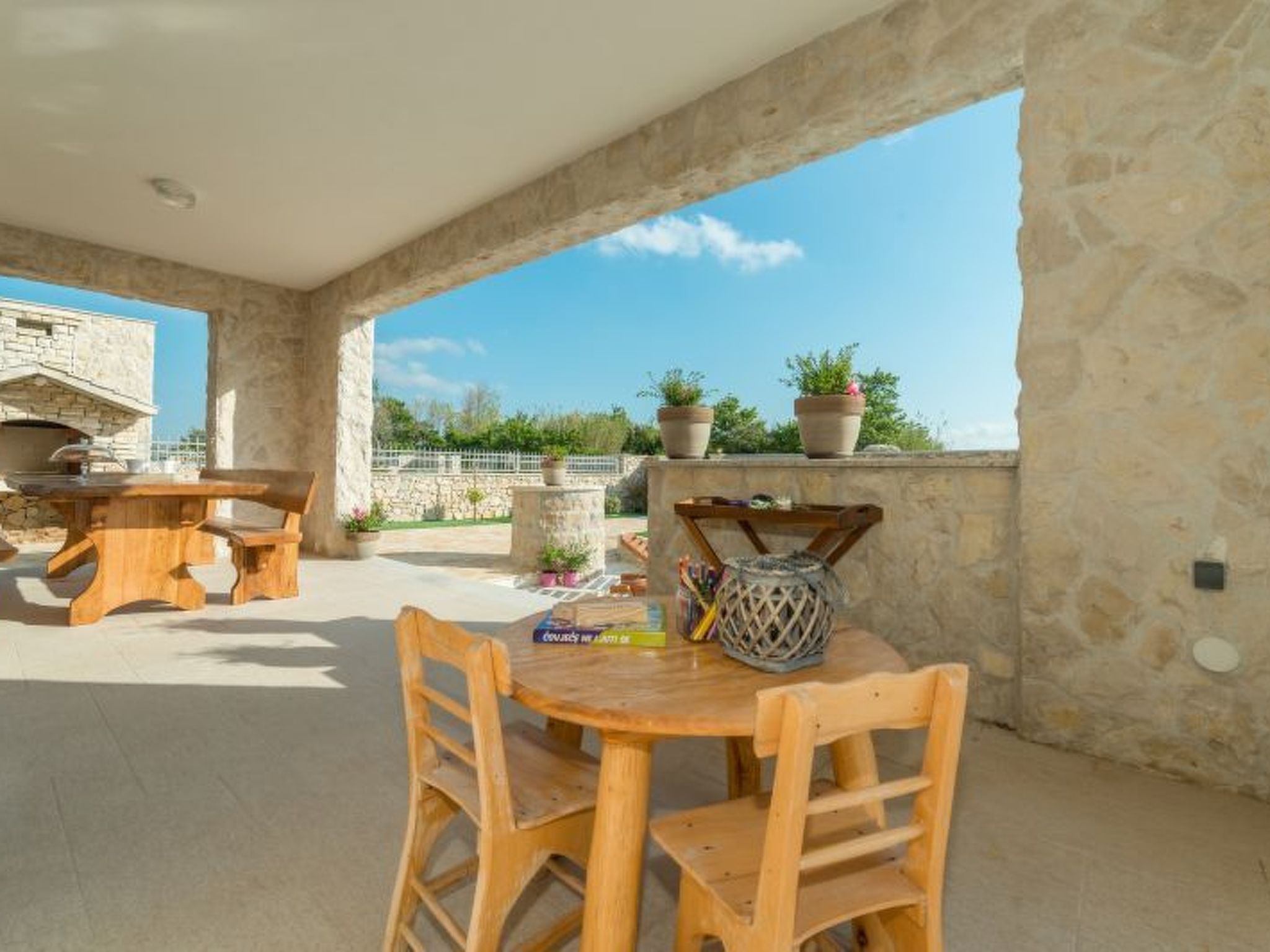 Villa mit beheiztem Pool, schöne Aussicht, Strandnähe-Image-tags.info